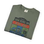 This Van Runs On Solar Coffee And Troubleshooting - T-Shirt