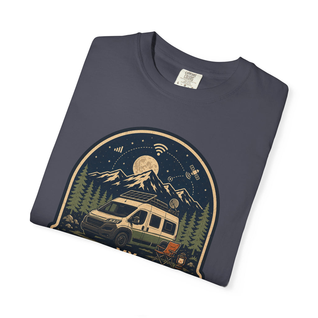 My Smart Home Has Wheels - T-Shirt