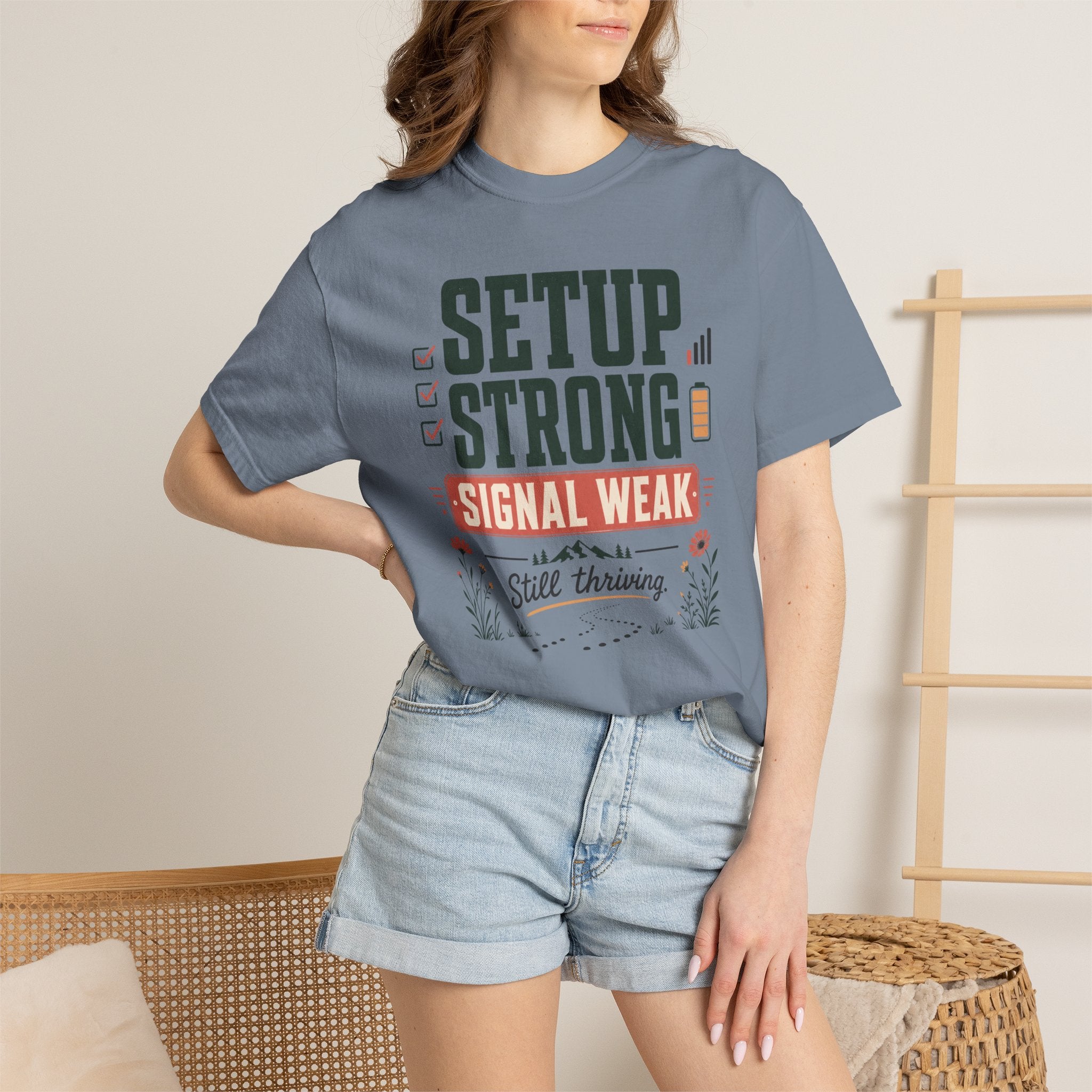 Setup Strong Signal Weak - T-Shirt
