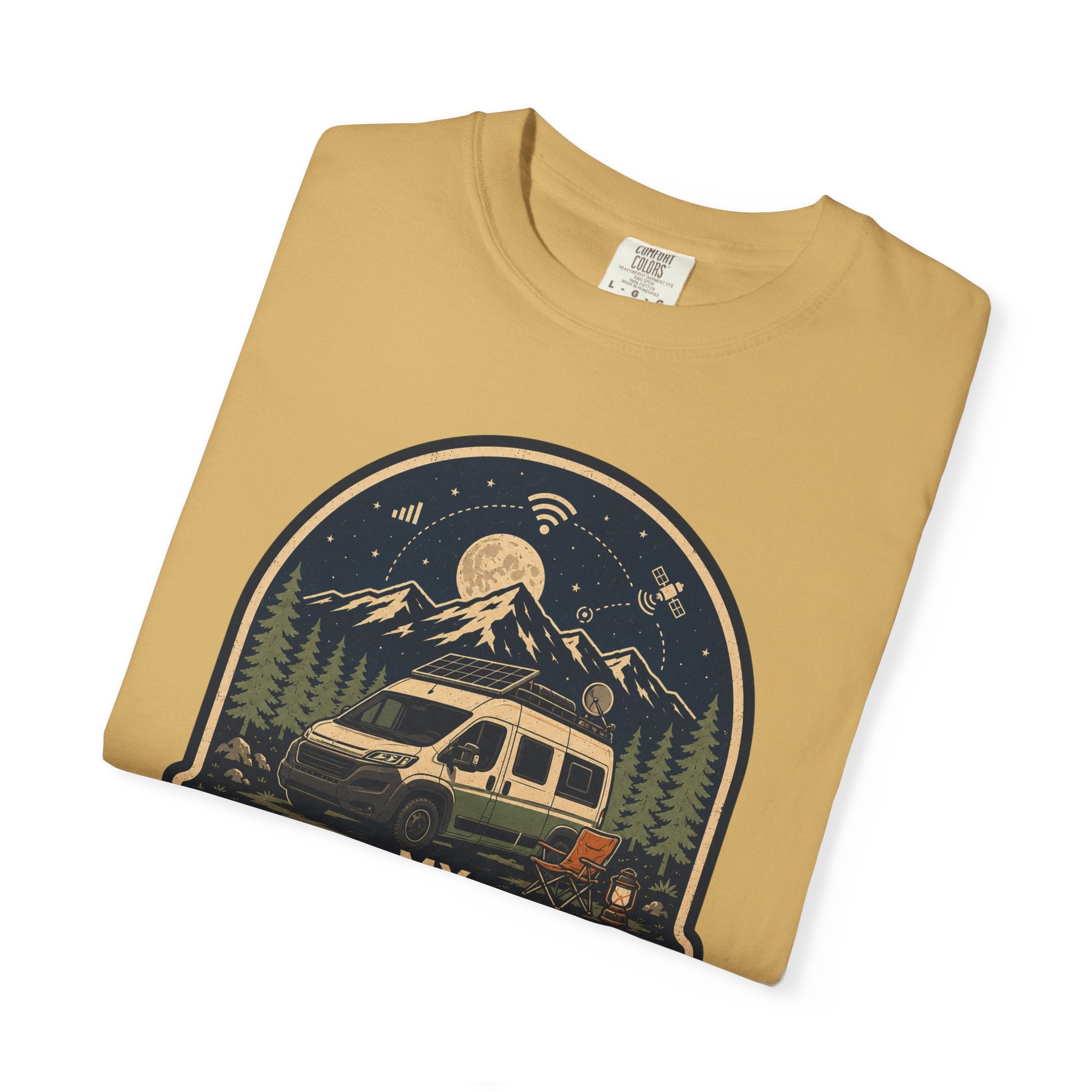 My Smart Home Has Wheels - T-Shirt
