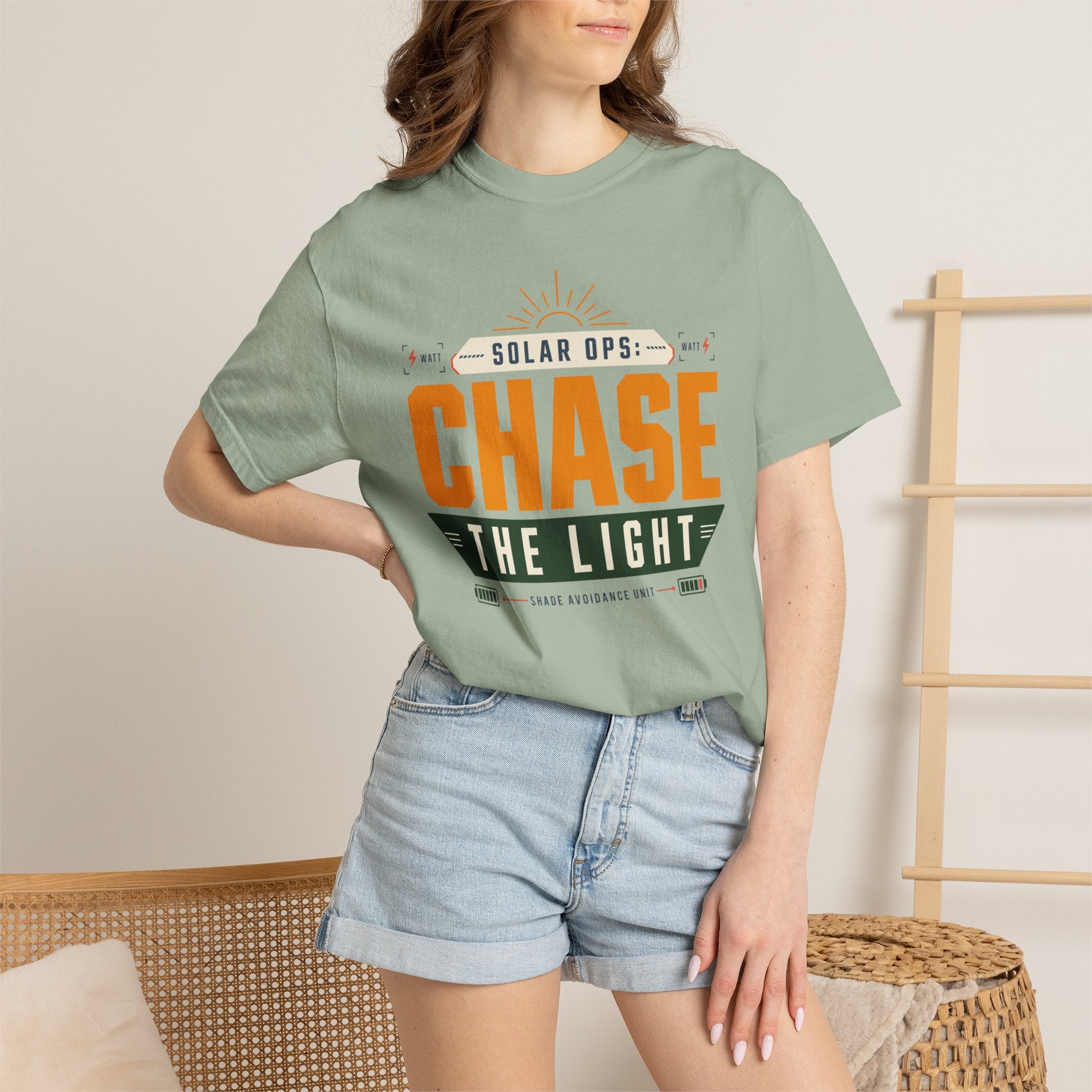 Solar Ops Chase The Light - T-Shirt