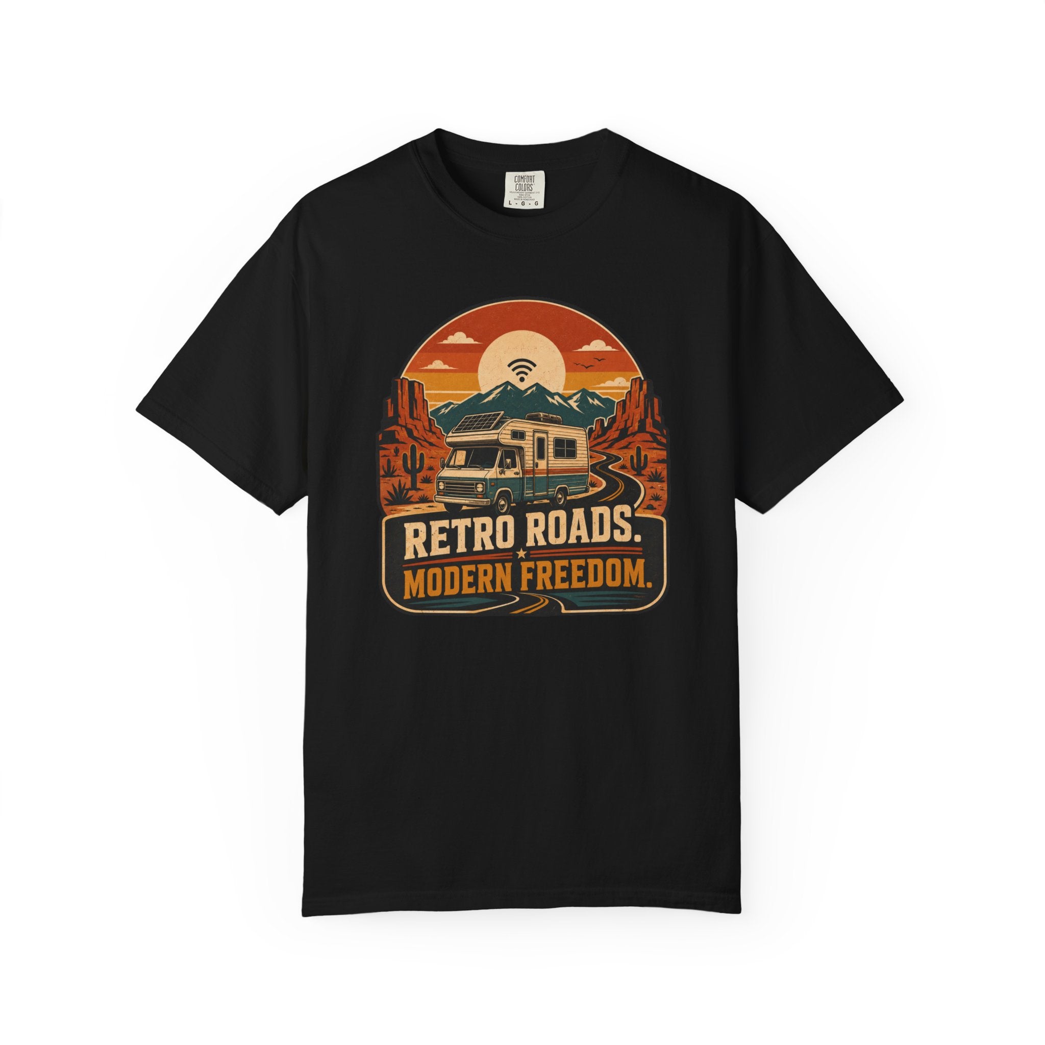 Retro Roads Modern Freedom - T-Shirt