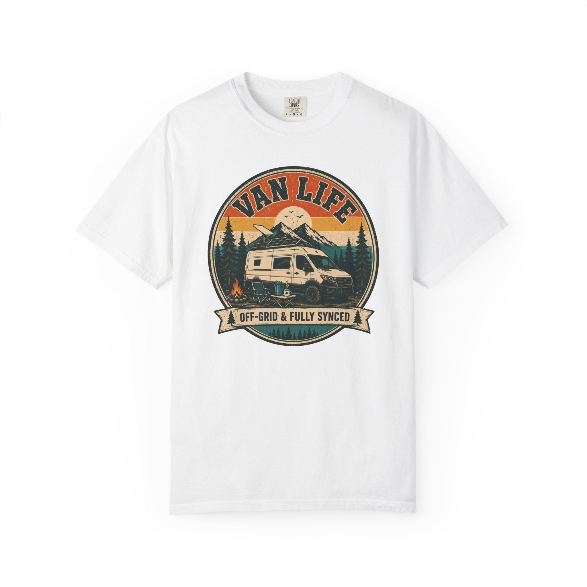 Van Life Offgrid And Fully Synced - T-Shirt