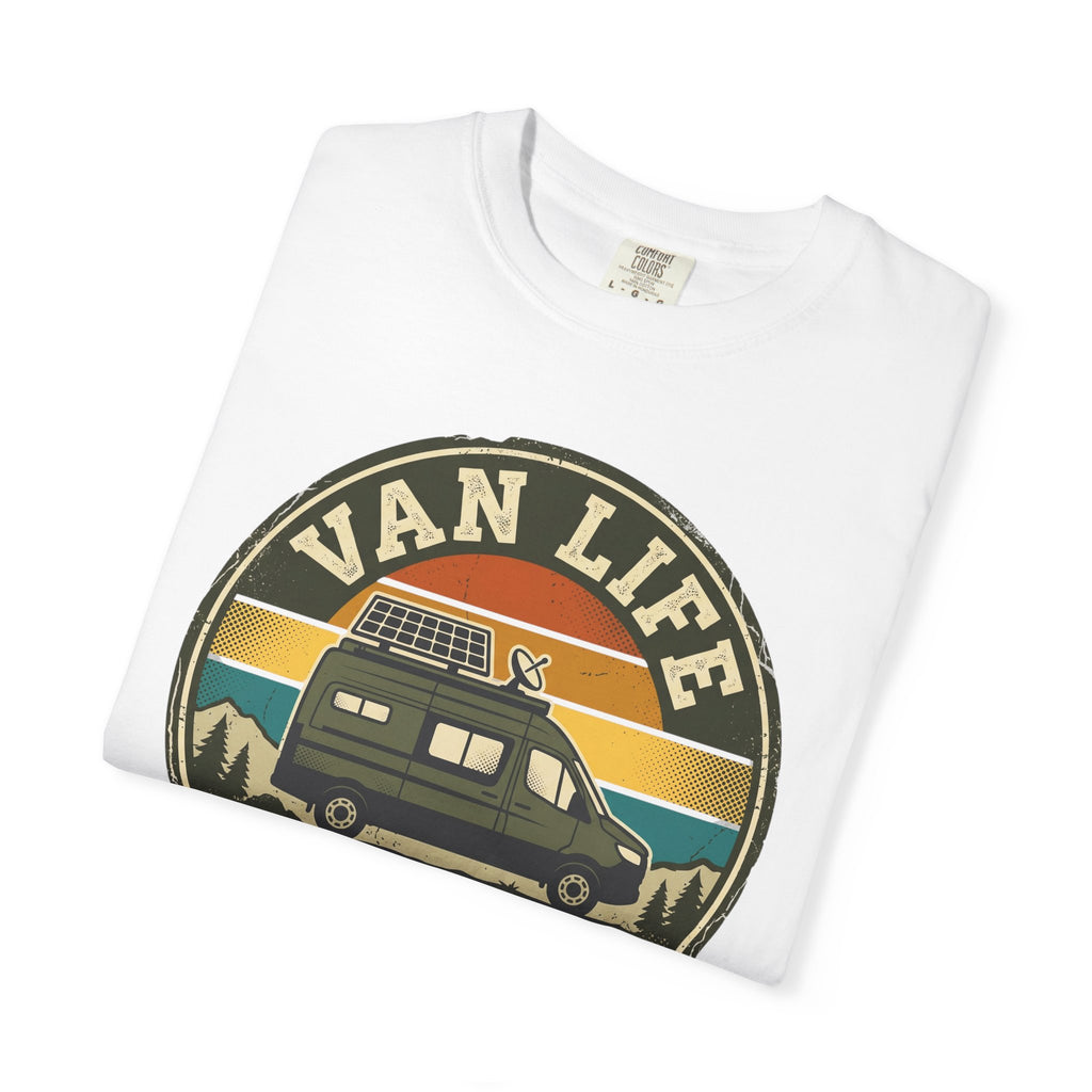 Van Life Offgrid And Fully Synced - T-Shirt