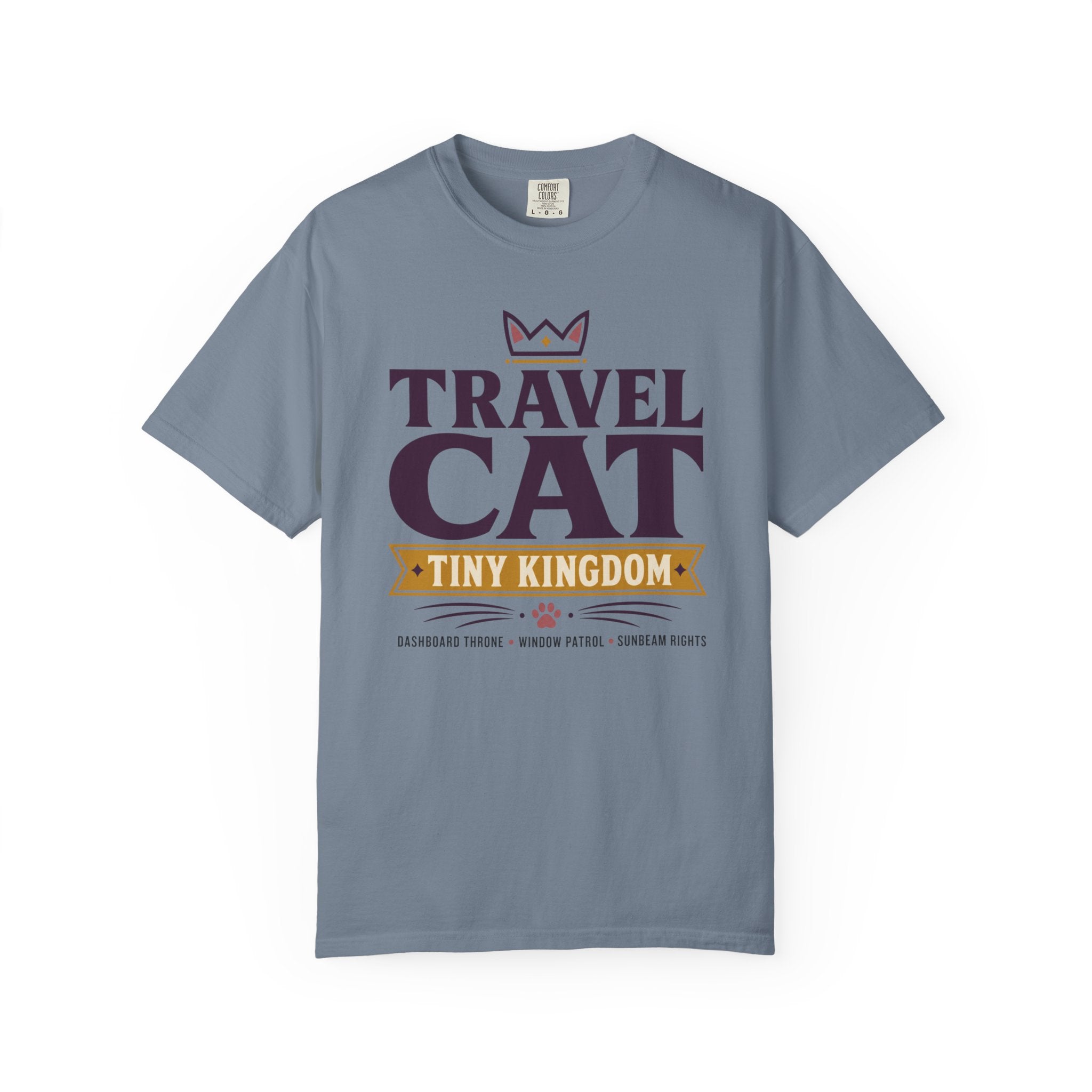 Travel Cat Tiny Kingdom - T-Shirt
