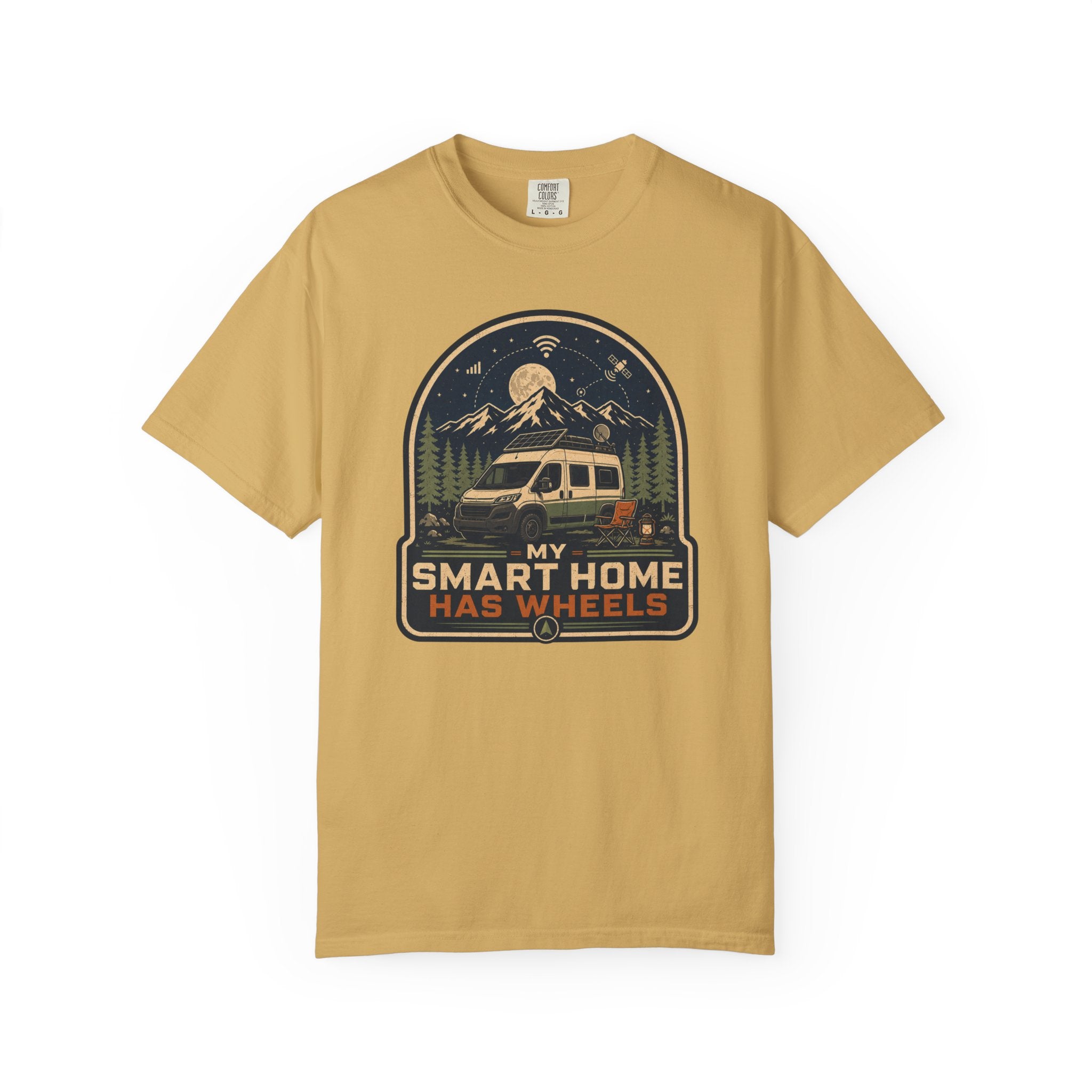 My Smart Home Has Wheels - T-Shirt