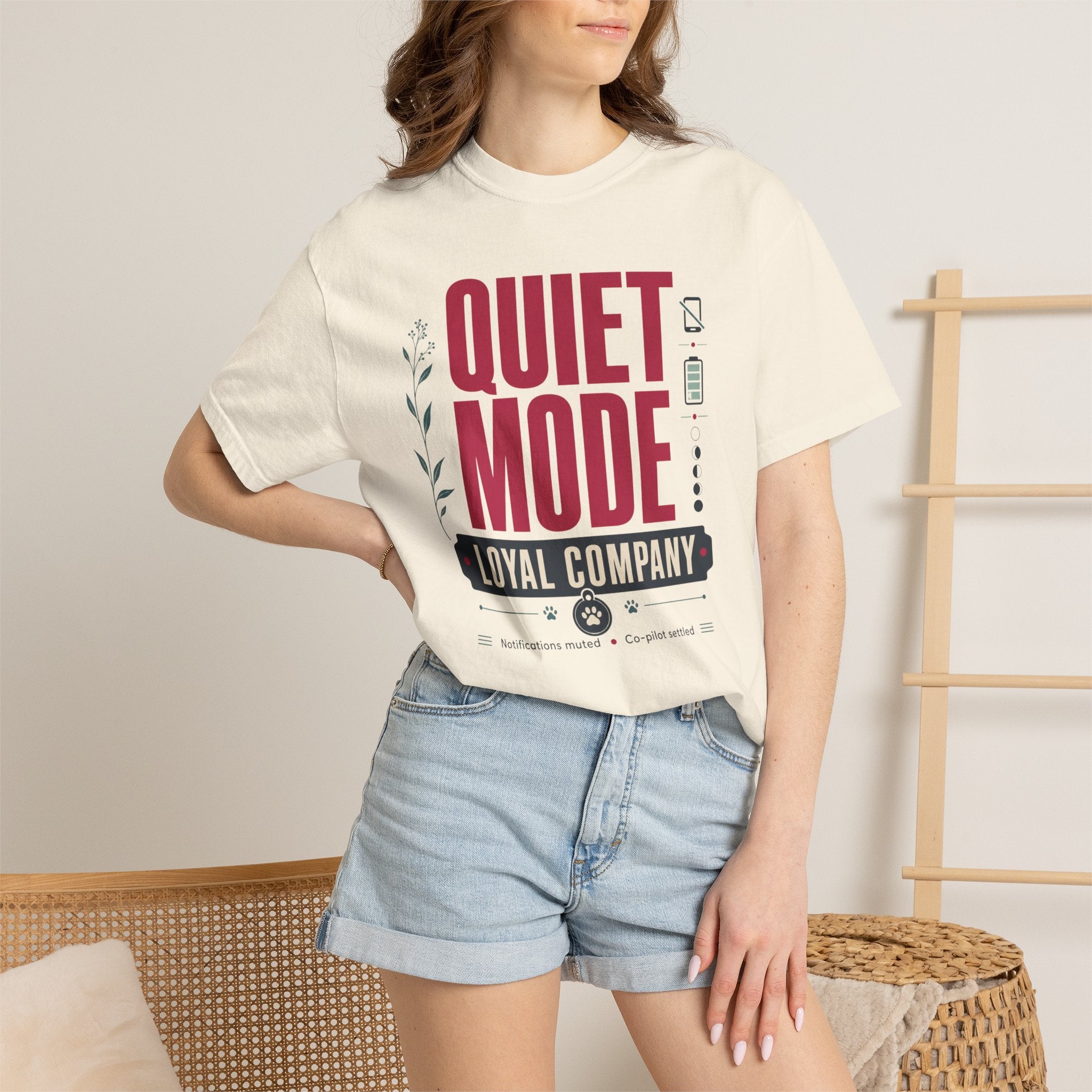 Quiet Mode Loyal Company - T-Shirt