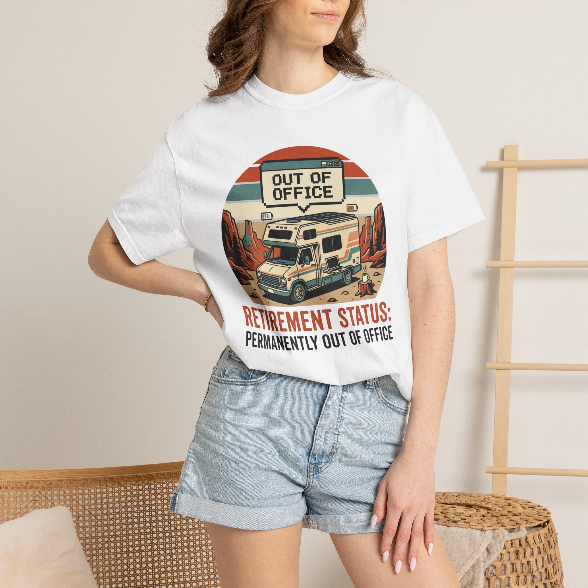 Retirement Status Permanently Out Of Office - T-Shirt