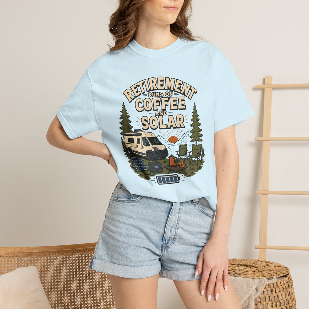 Retirement Runs On Coffee And Solar - T-Shirt