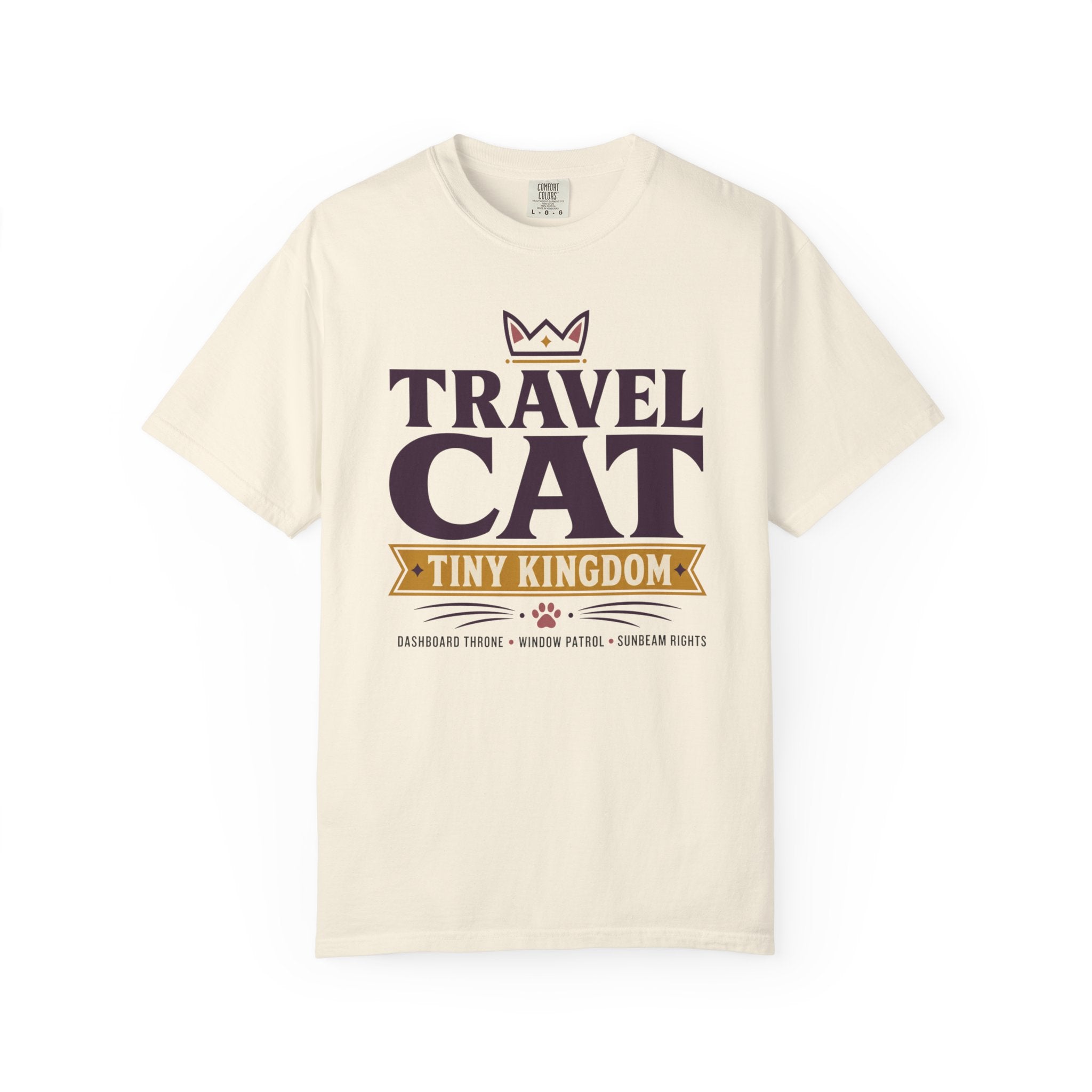 Travel Cat Tiny Kingdom - T-Shirt