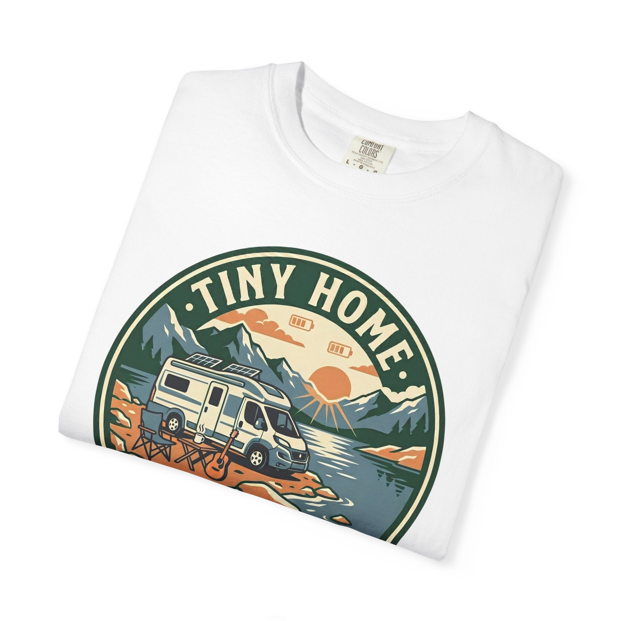 Tiny Home Massive Freedom - T-Shirt
