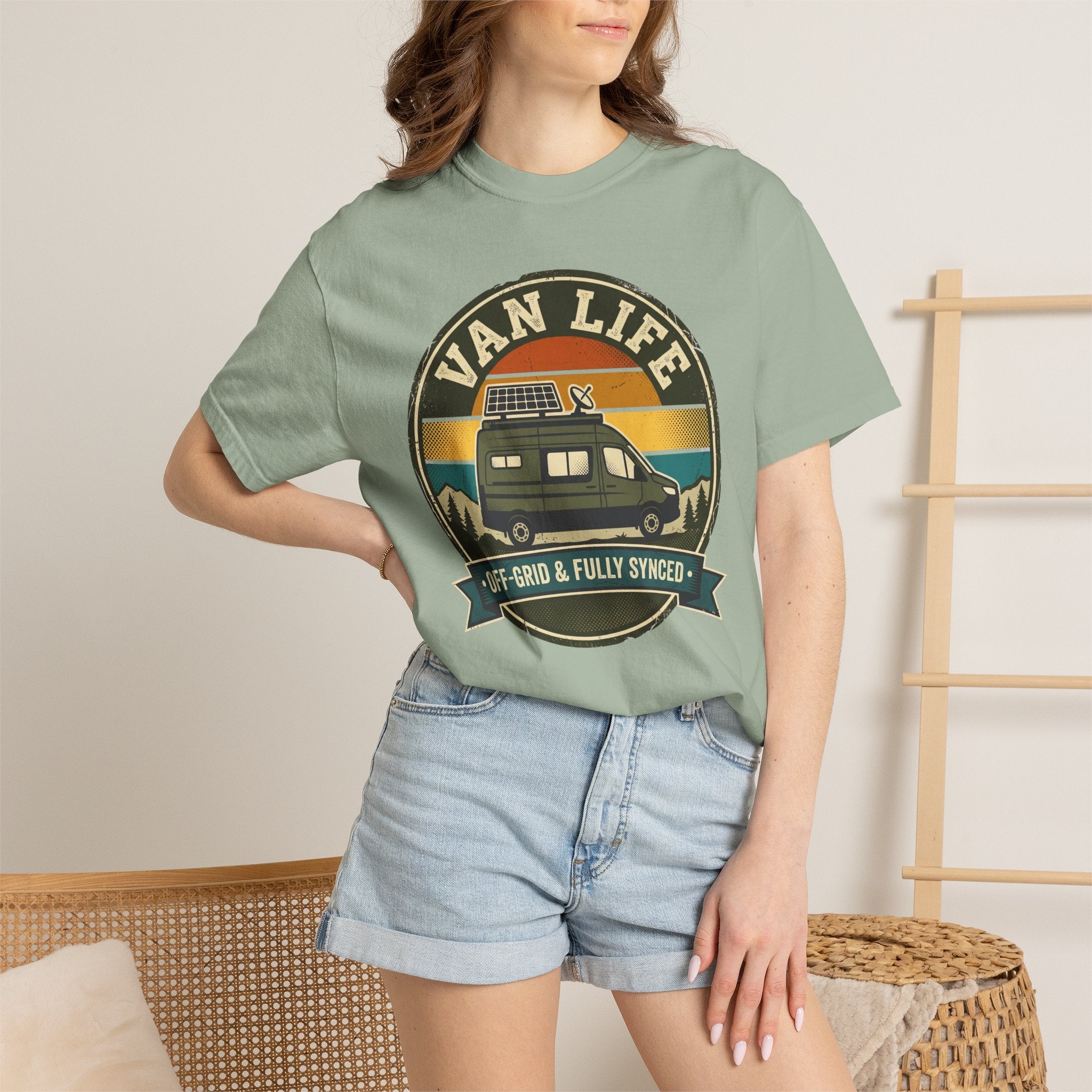 Van Life Offgrid And Fully Synced - T-Shirt