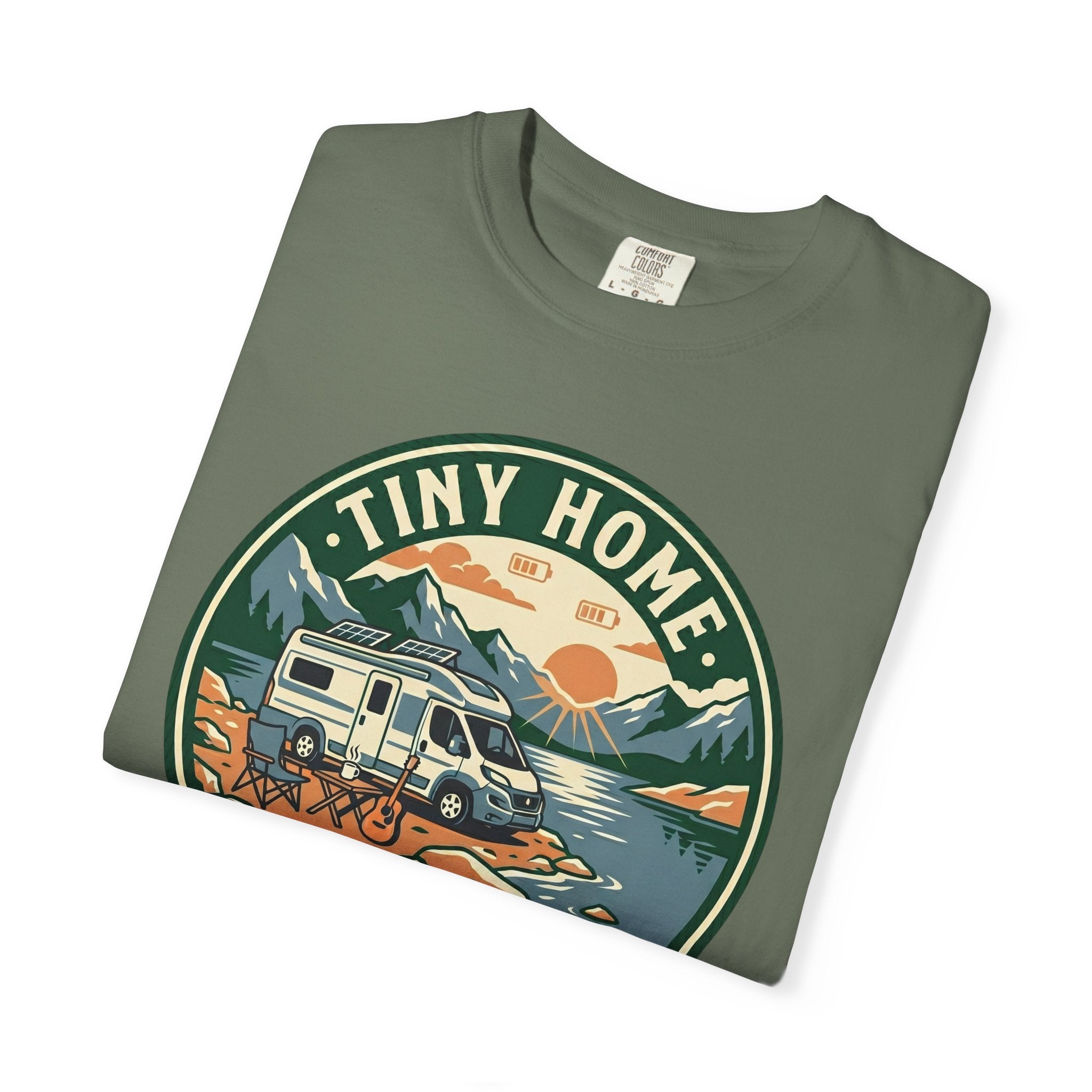 Tiny Home Massive Freedom - T-Shirt