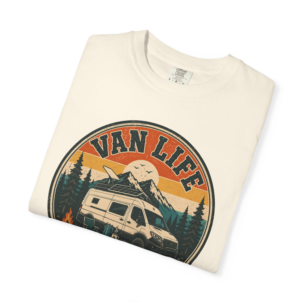 Van Life Offgrid And Fully Synced - T-Shirt