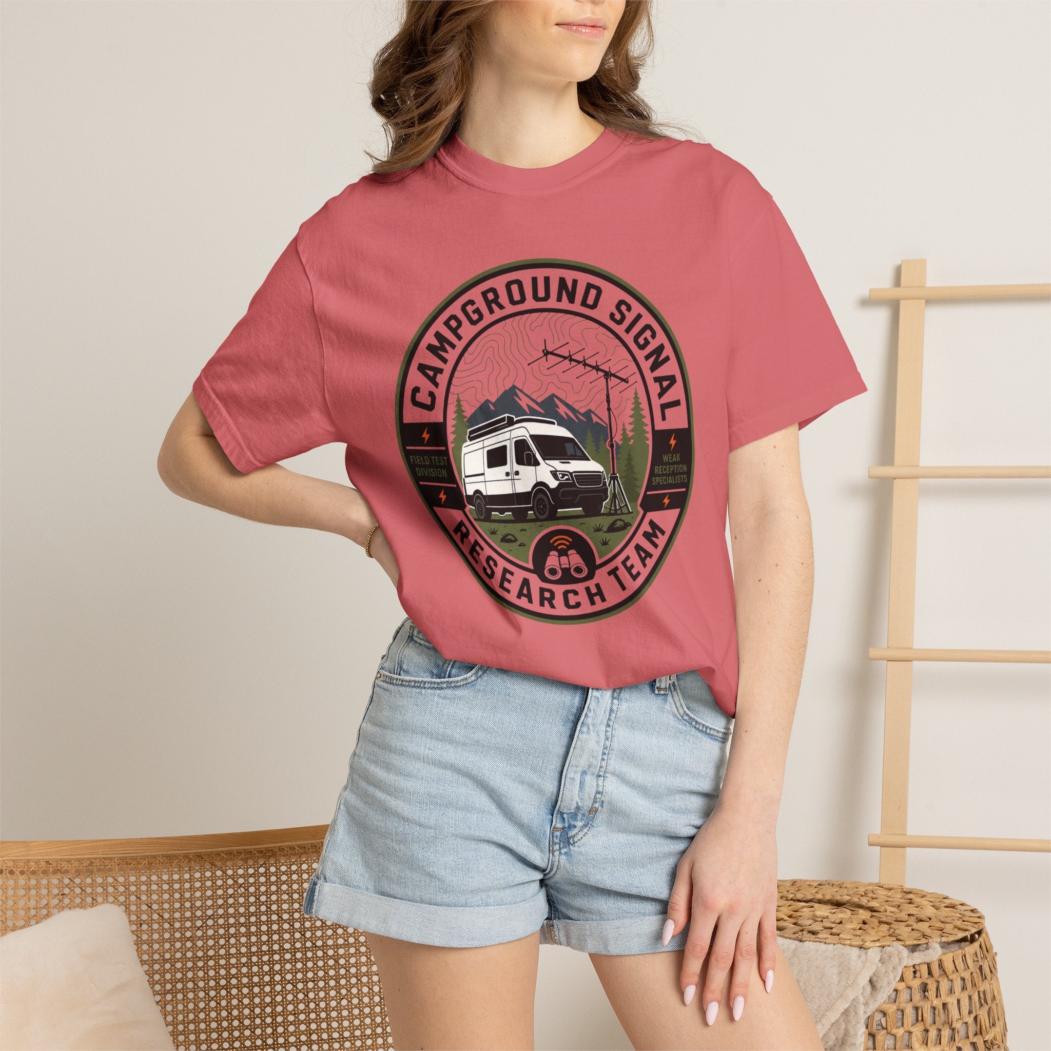 Campground Signal Research Team - T-Shirt