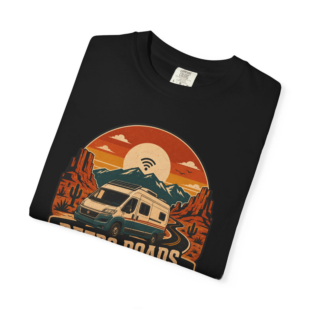 Retro Roads Modern Freedom - T-Shirt