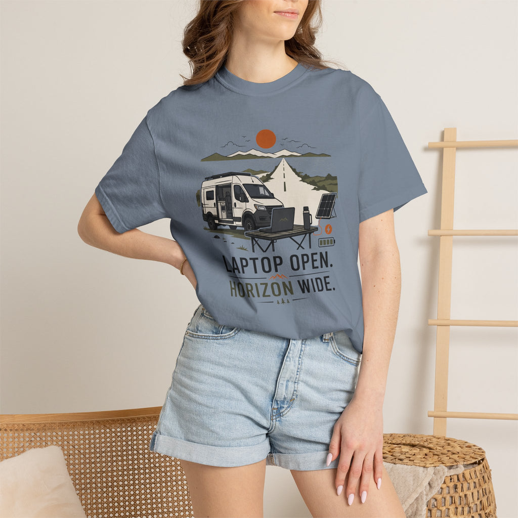 Laptop Open Horizon Wide - T-Shirt