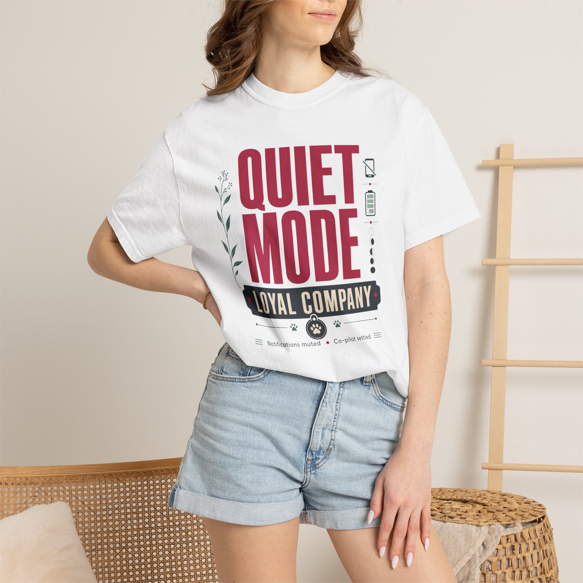 Quiet Mode Loyal Company - T-Shirt