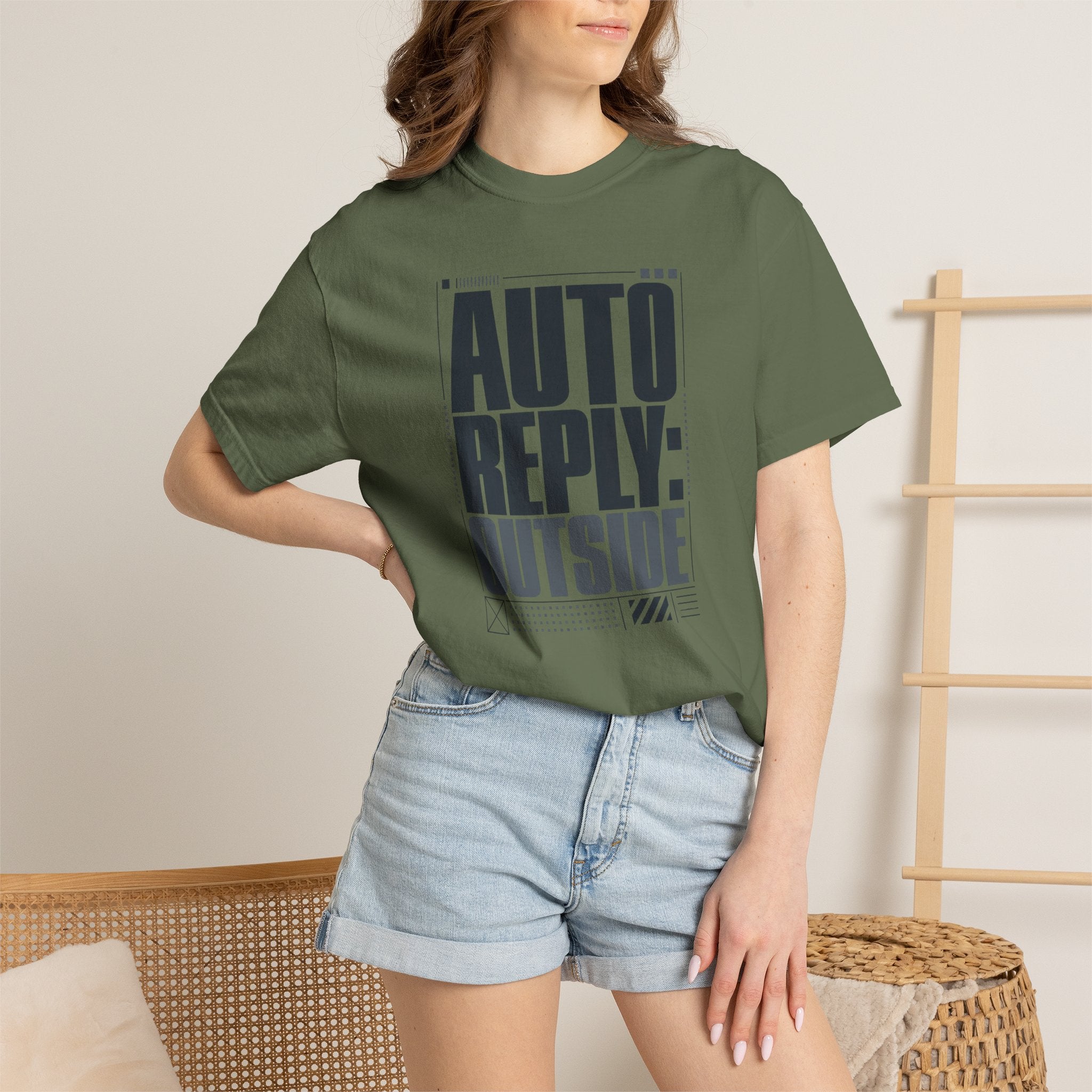 Auto Reply Outside - T-Shirt