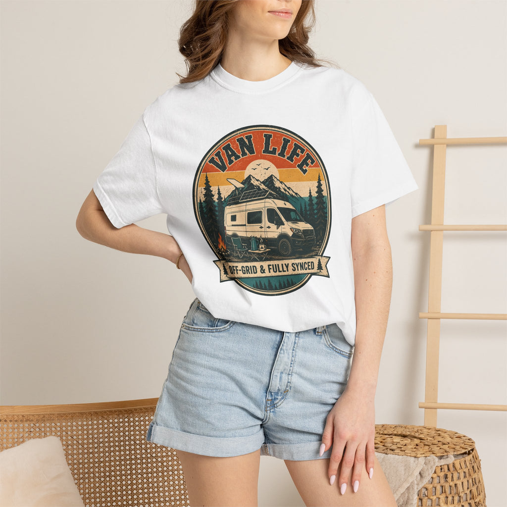Van Life Offgrid And Fully Synced - T-Shirt
