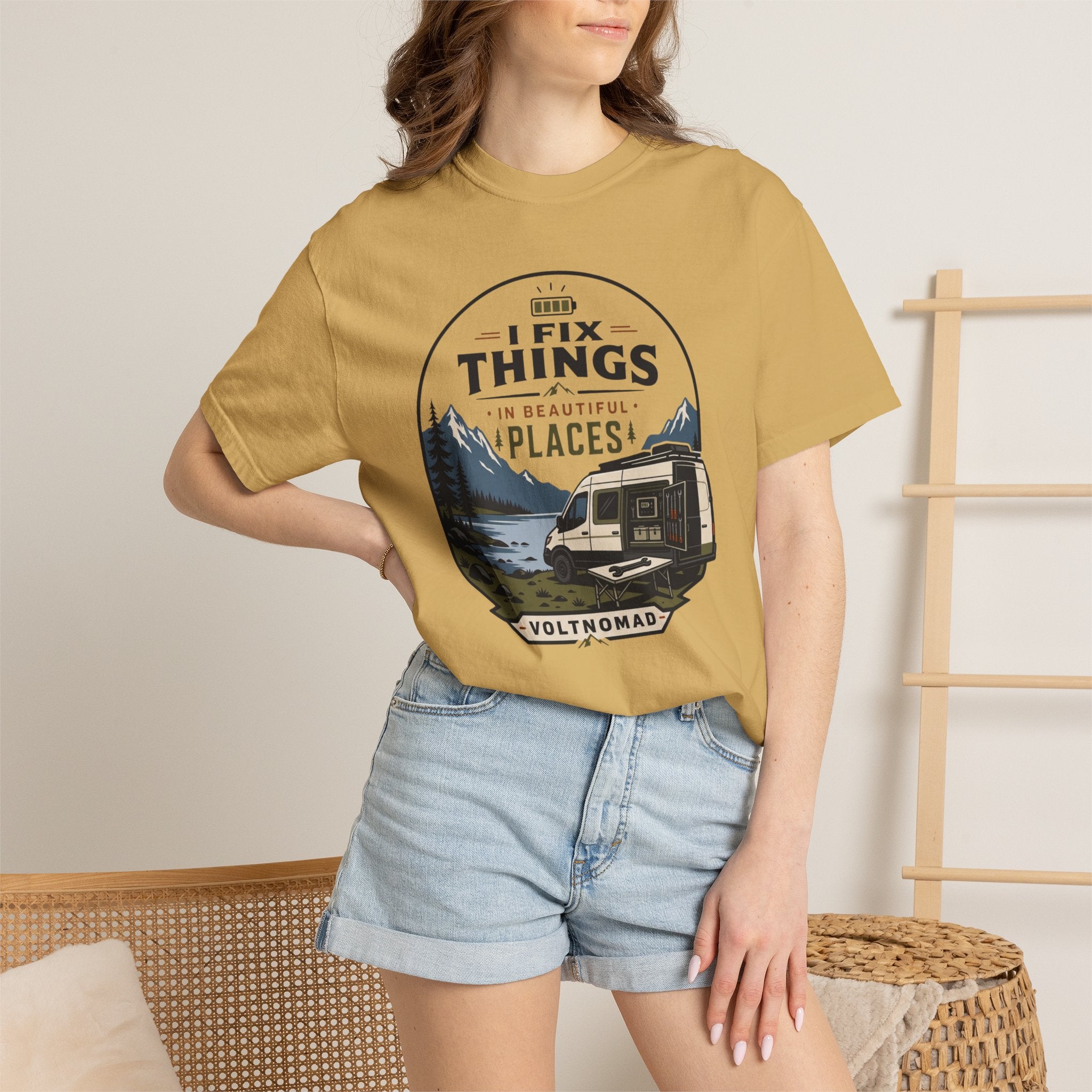 I Fix Things In Beautiful Places - T-Shirt