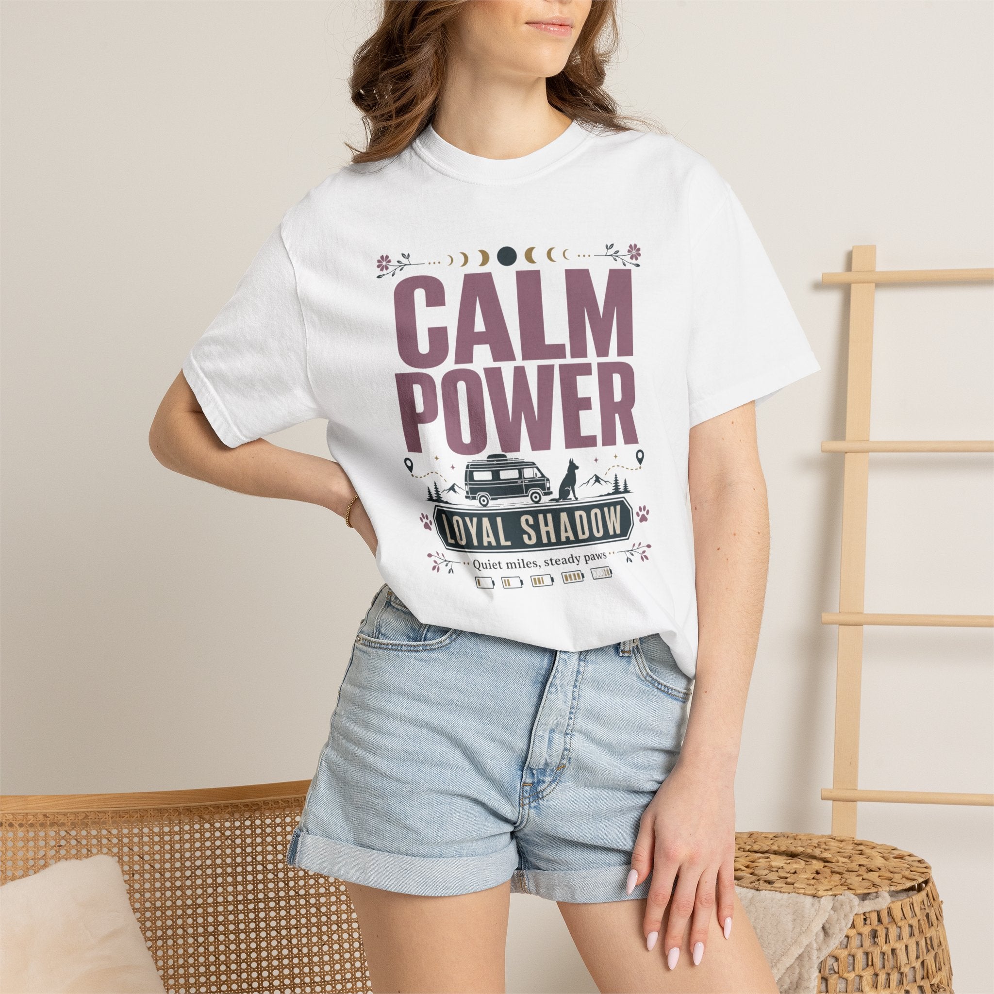 Calm Power Loyal Shadow - T-Shirt