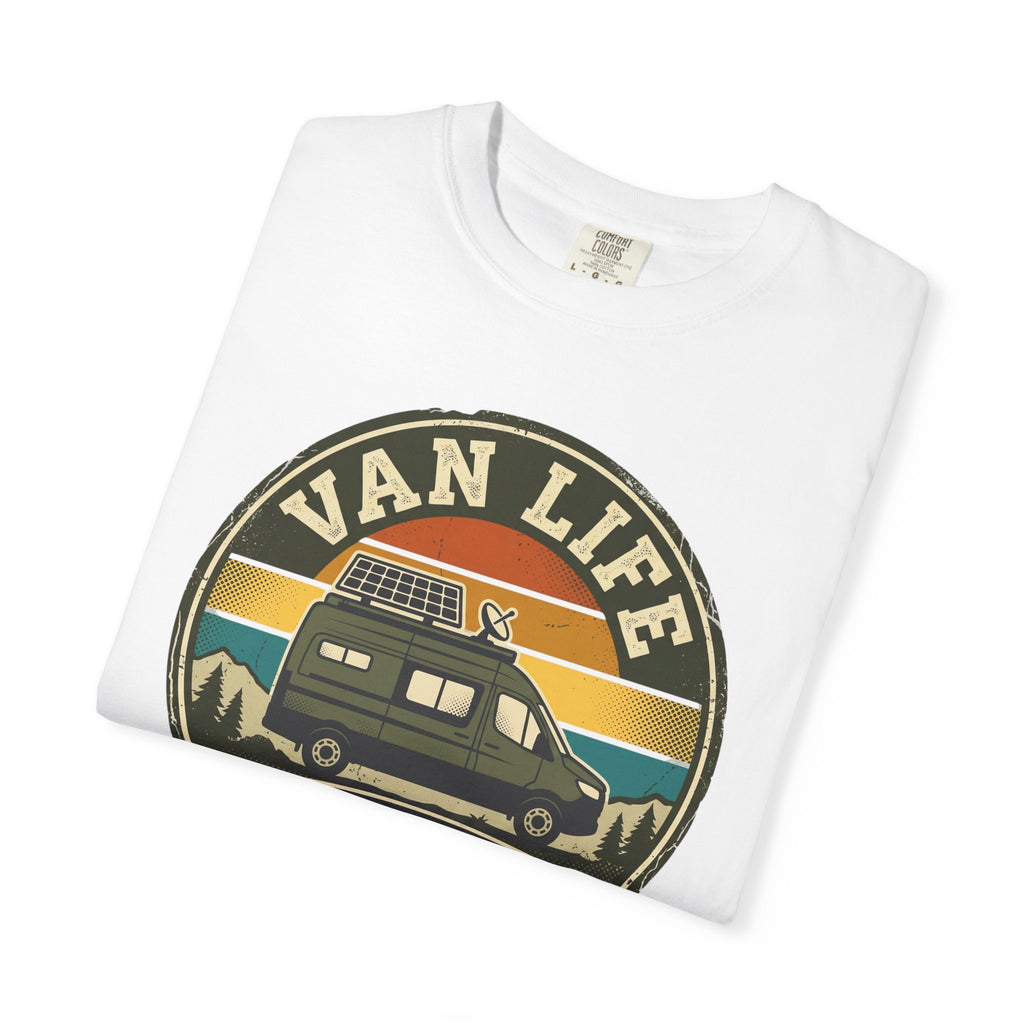 Van Life Offgrid And Fully Synced - T-Shirt