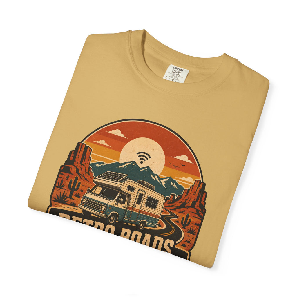 Retro Roads Modern Freedom - T-Shirt