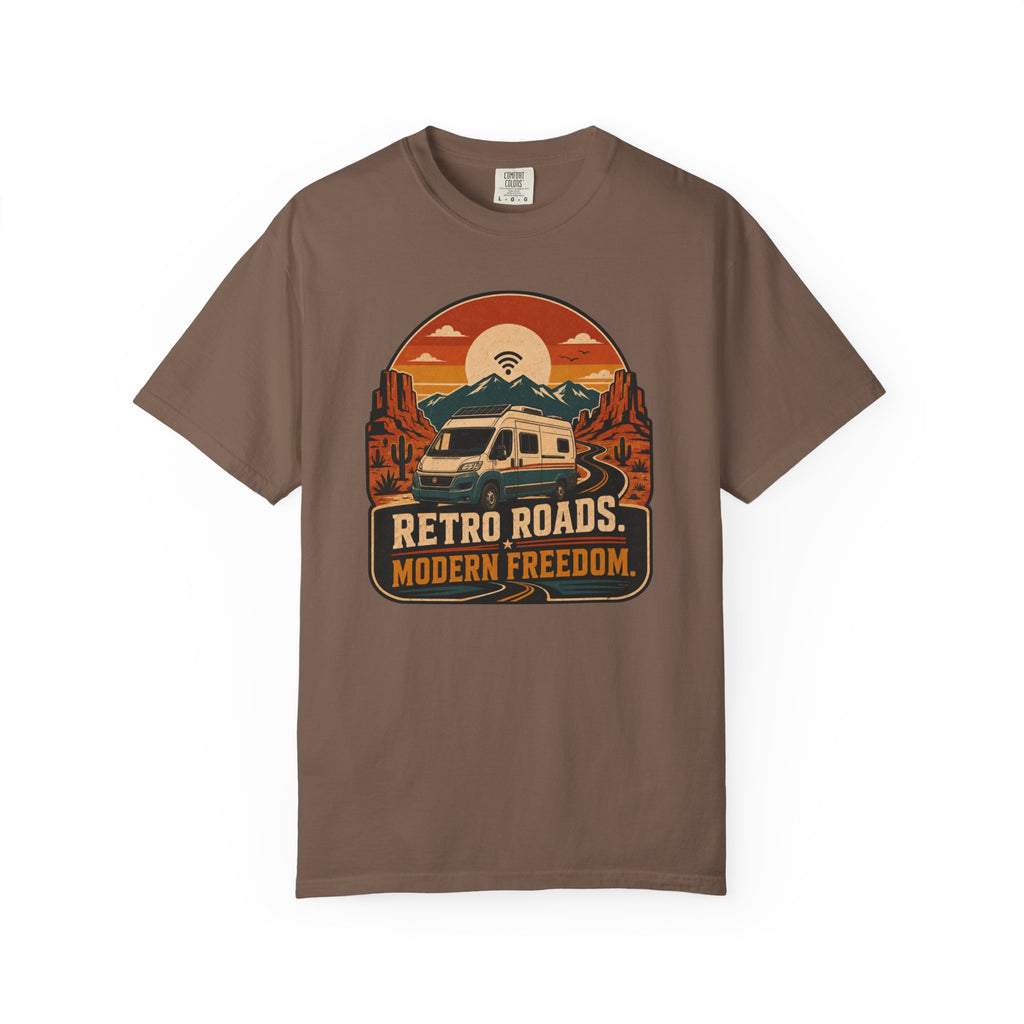 Retro Roads Modern Freedom - T-Shirt