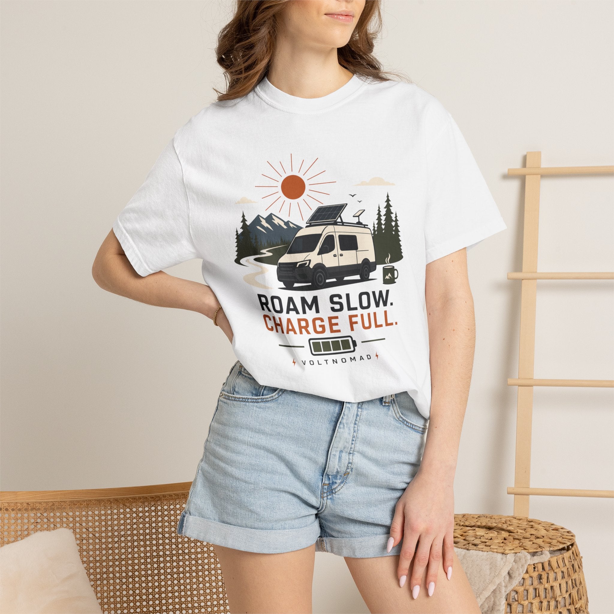 Roam Slow Charge Full - T-Shirt