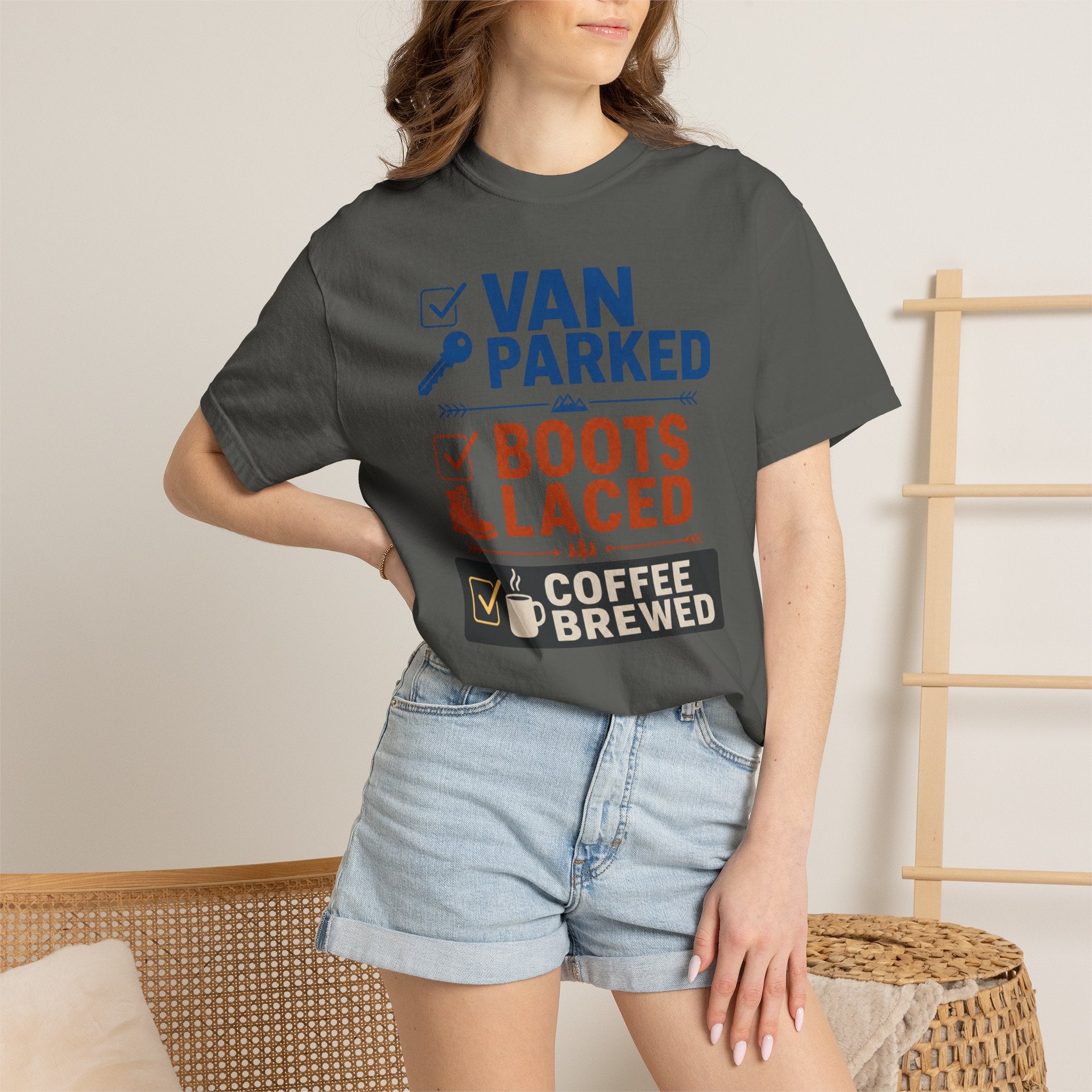 Van Parked Boots Laced Coffee Brewed - T-Shirt