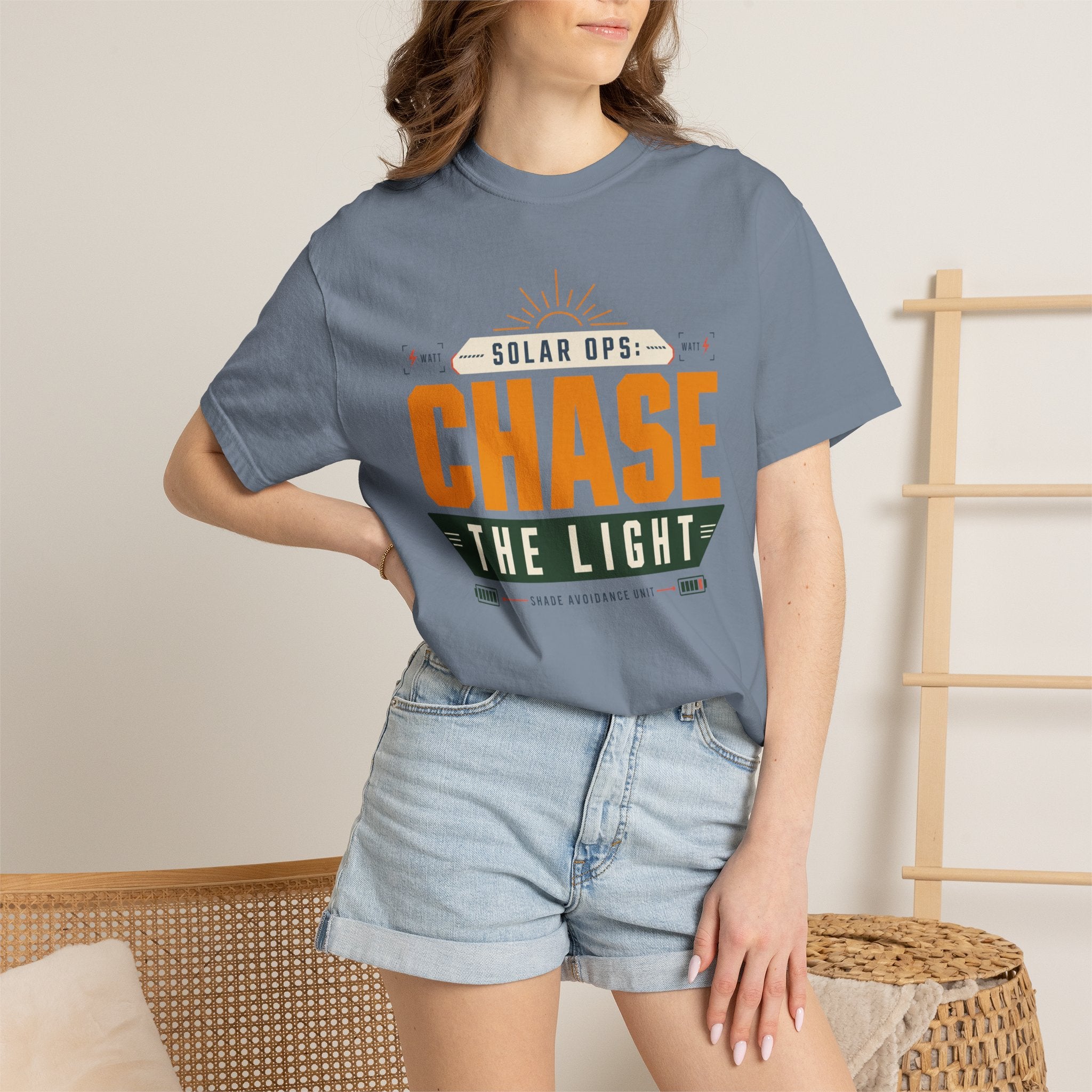 Solar Ops Chase The Light - T-Shirt