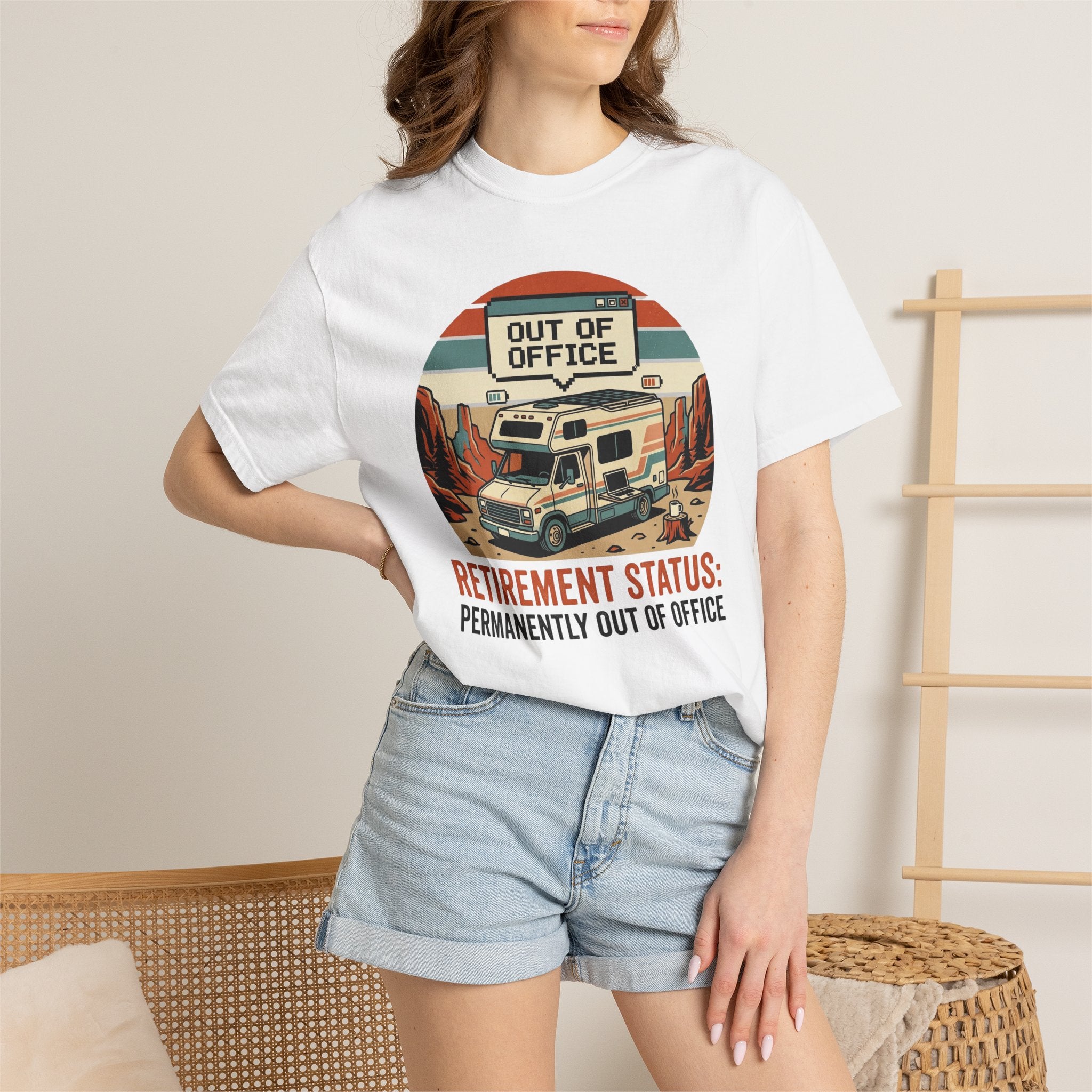 Retirement Status Permanently Out Of Office - T-Shirt
