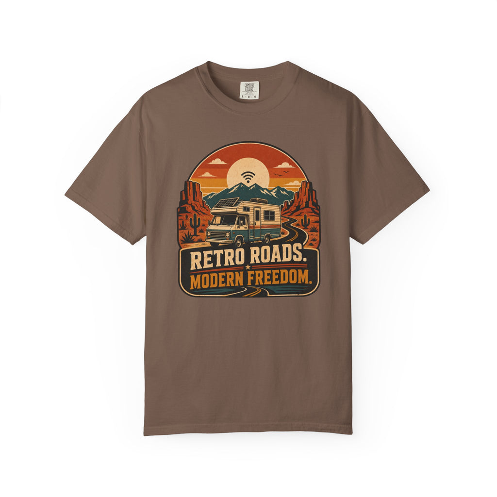 Retro Roads Modern Freedom - T-Shirt
