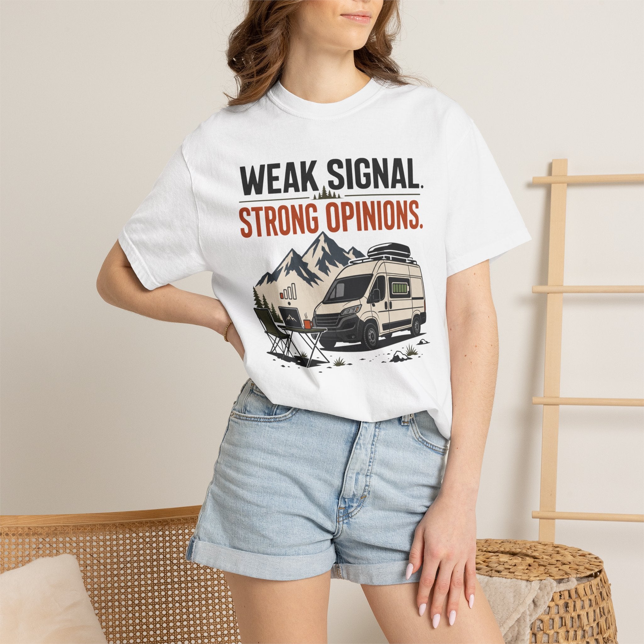 Weak Signal Strong Opinions - T-Shirt