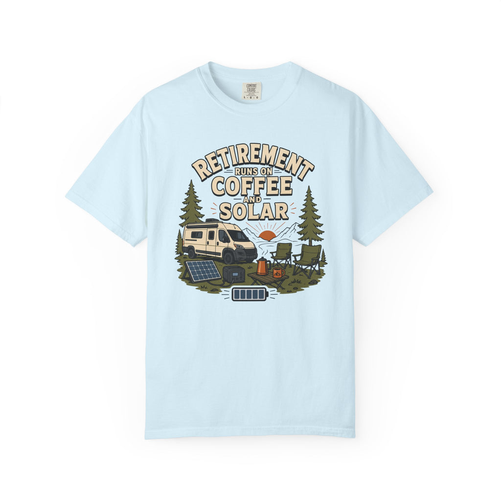 Retirement Runs On Coffee And Solar - T-Shirt