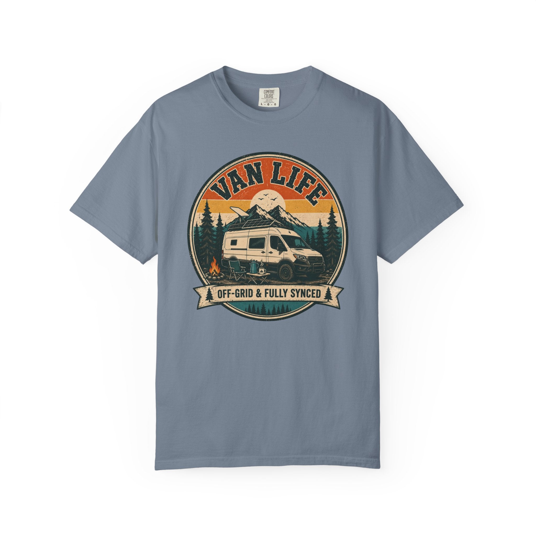 Van Life Offgrid And Fully Synced - T-Shirt