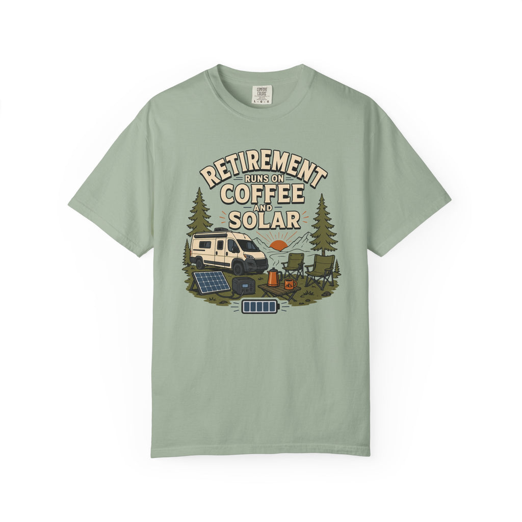 Retirement Runs On Coffee And Solar - T-Shirt