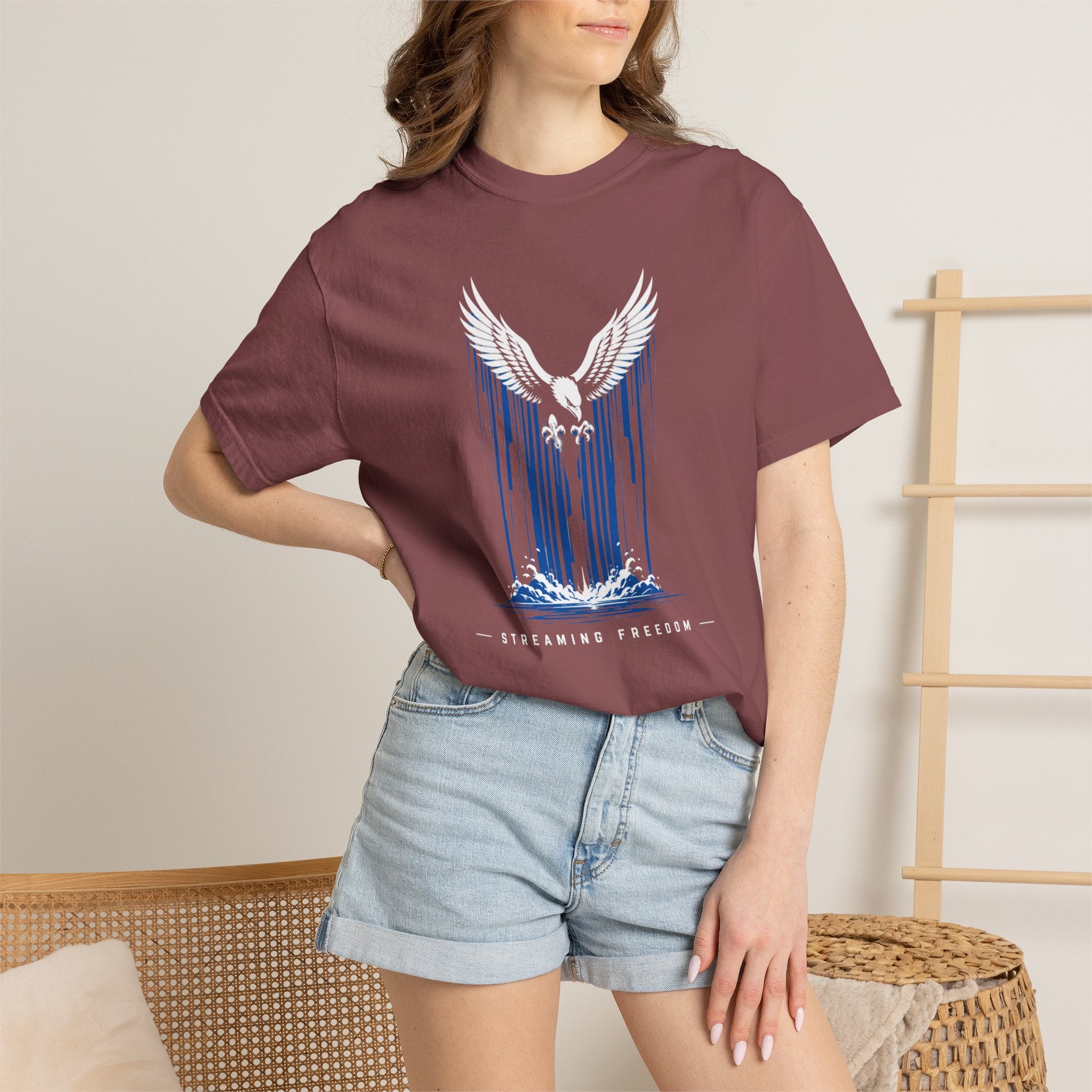 Streaming Freedom - T-Shirt