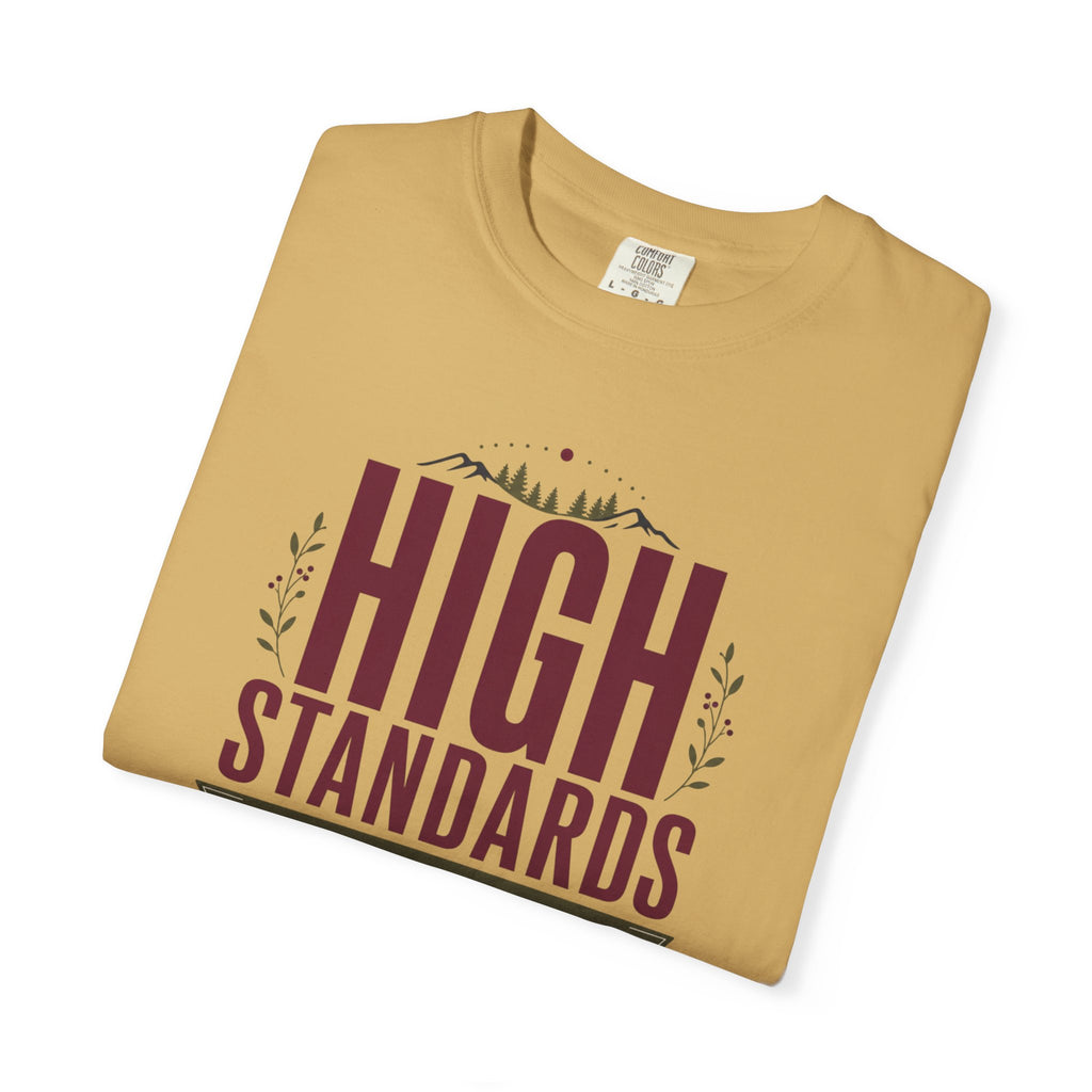 High Standards Happy Dog - T-Shirt