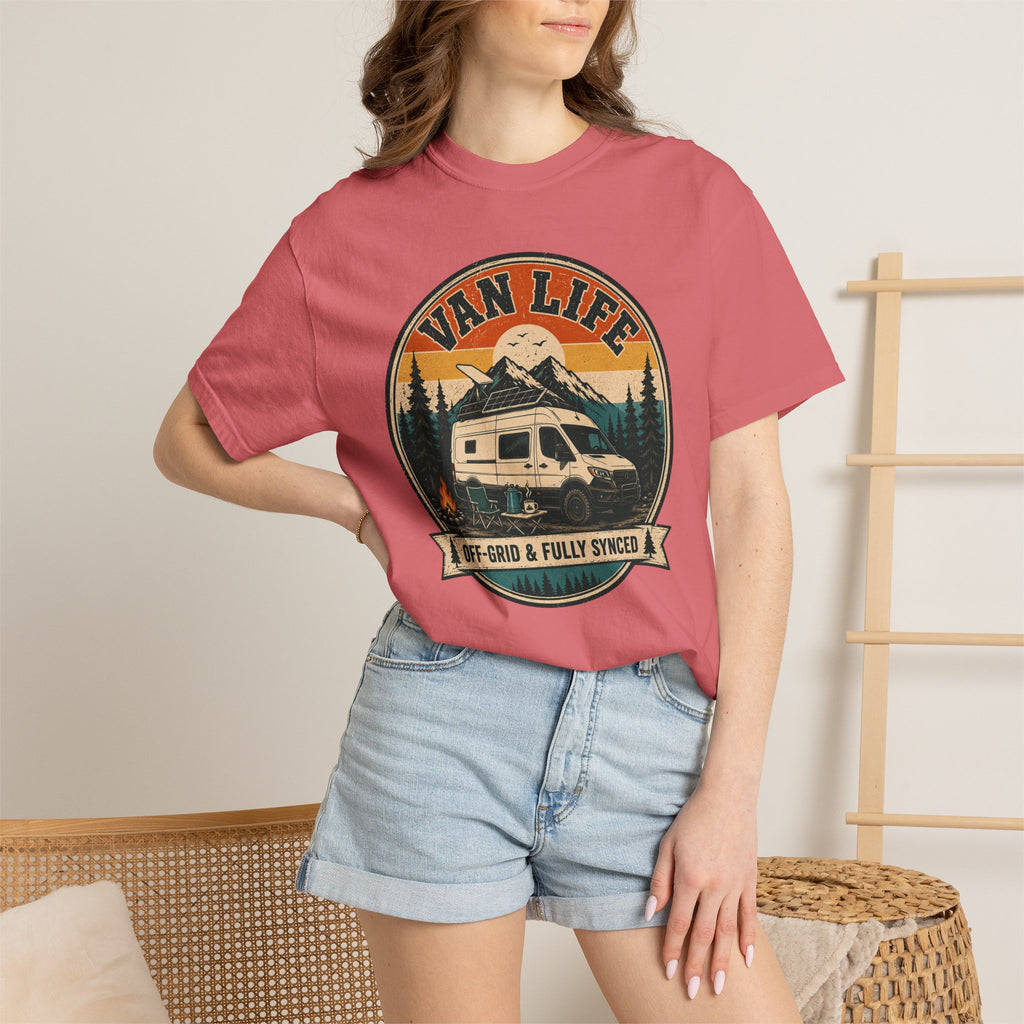 Van Life Offgrid And Fully Synced - T-Shirt