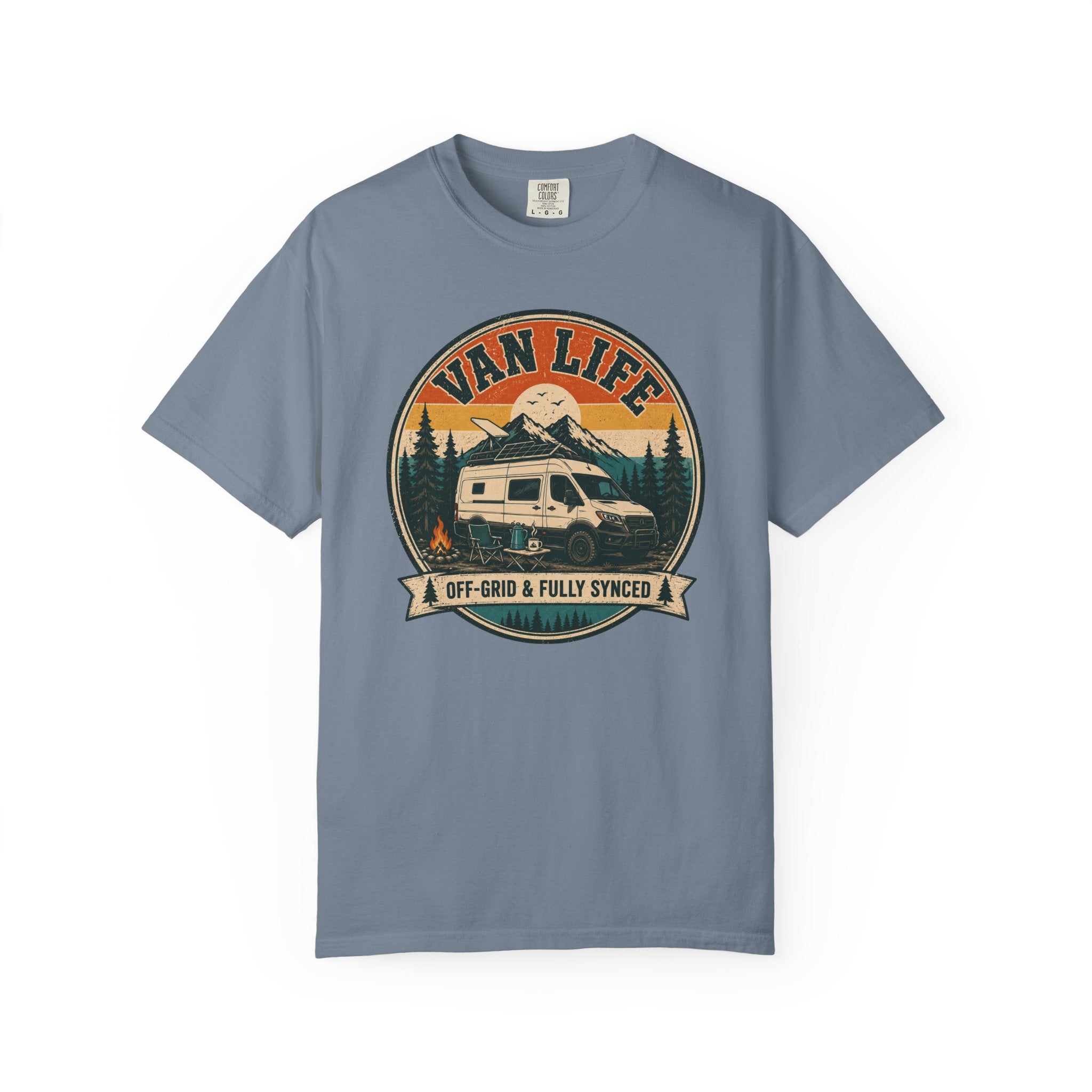 Van Life Offgrid And Fully Synced - T-Shirt