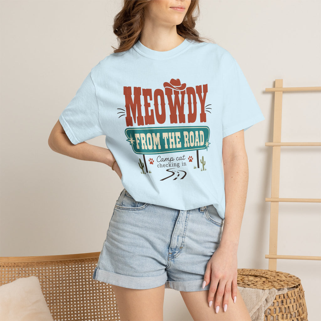 Meowdy From The Road - T-Shirt