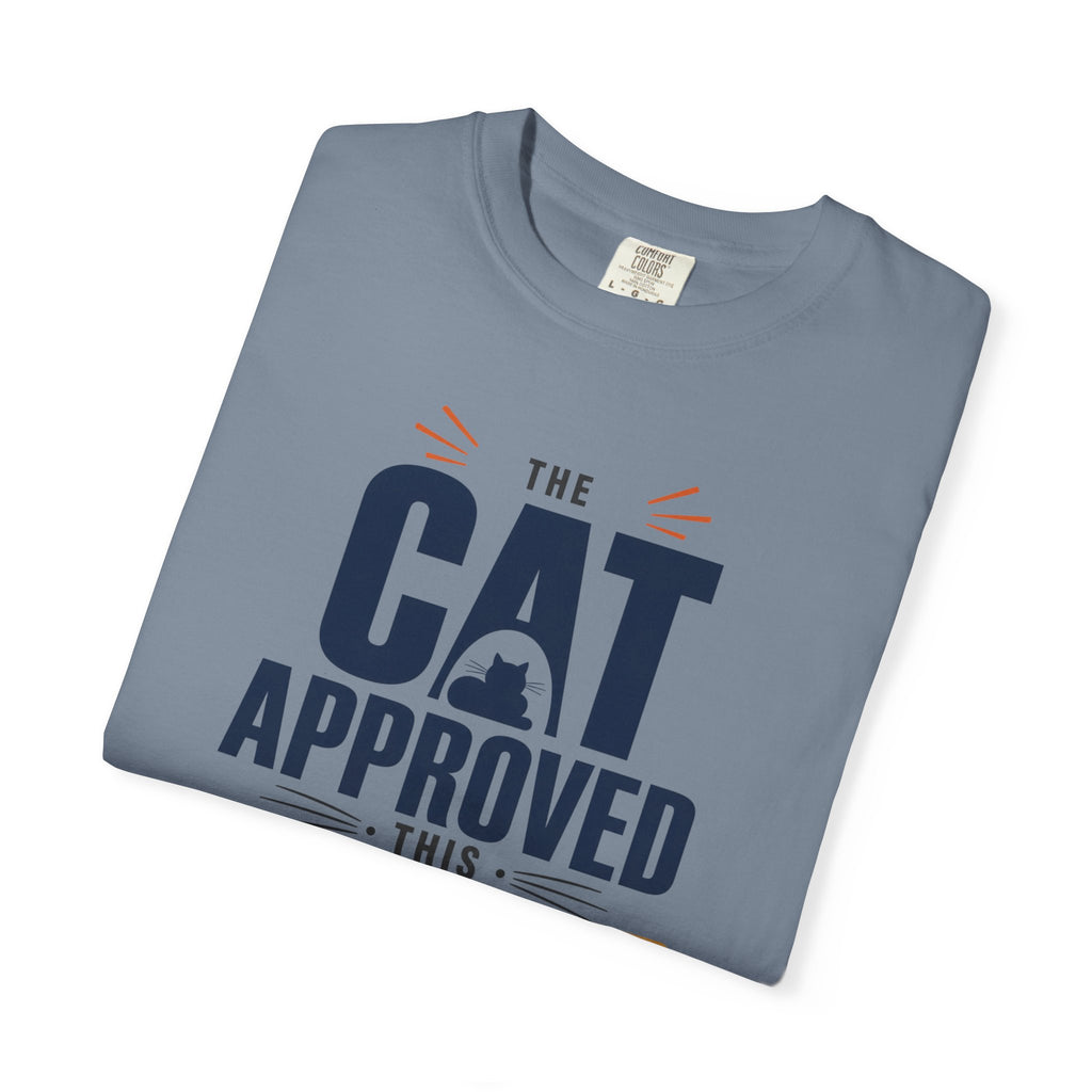 The Cat Approved This Parking Spot - T-Shirt