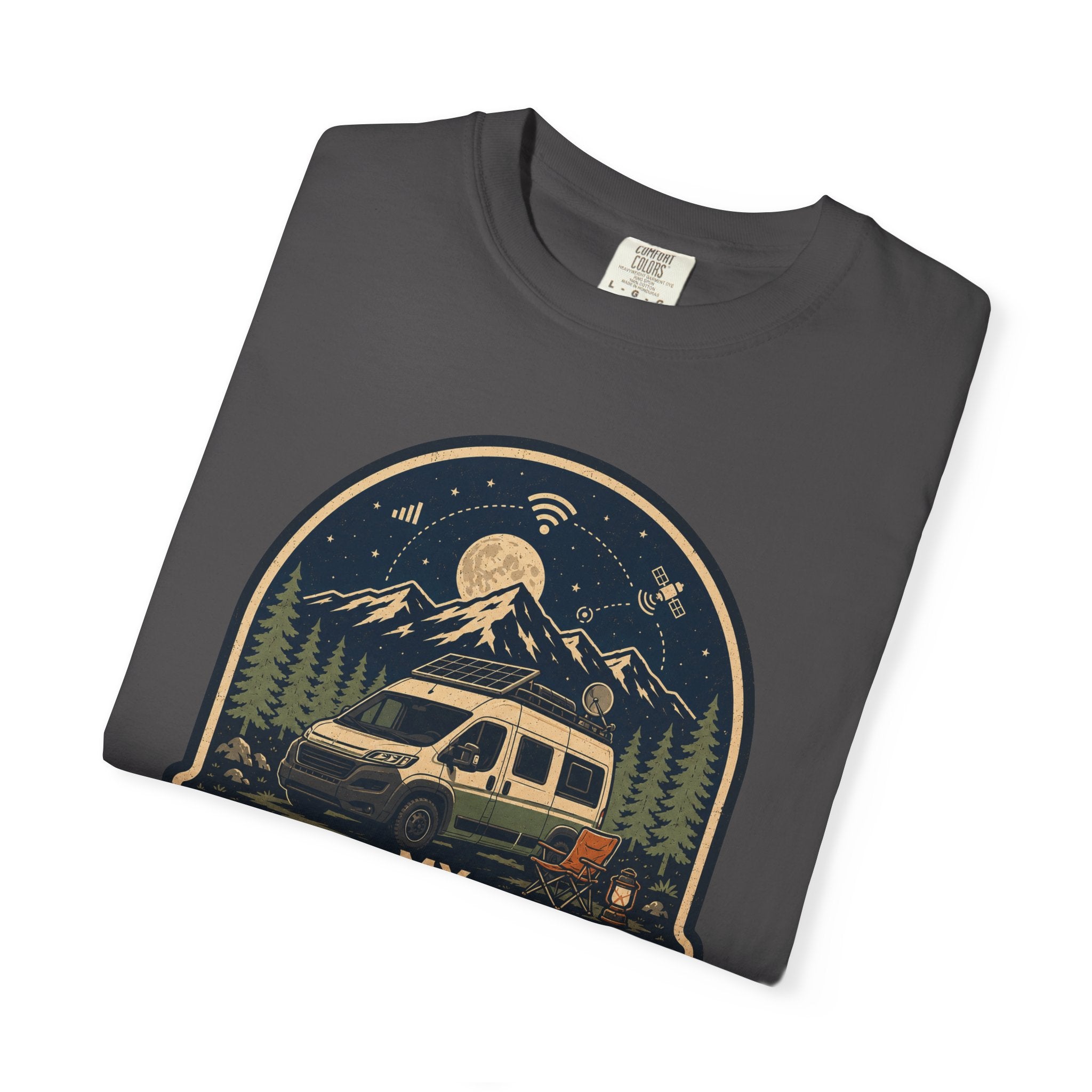 My Smart Home Has Wheels - T-Shirt