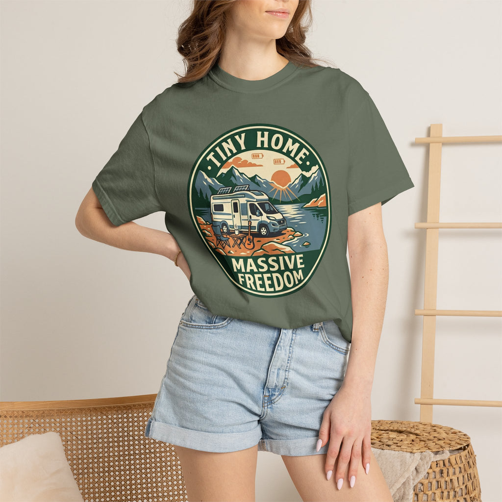 Tiny Home Massive Freedom - T-Shirt
