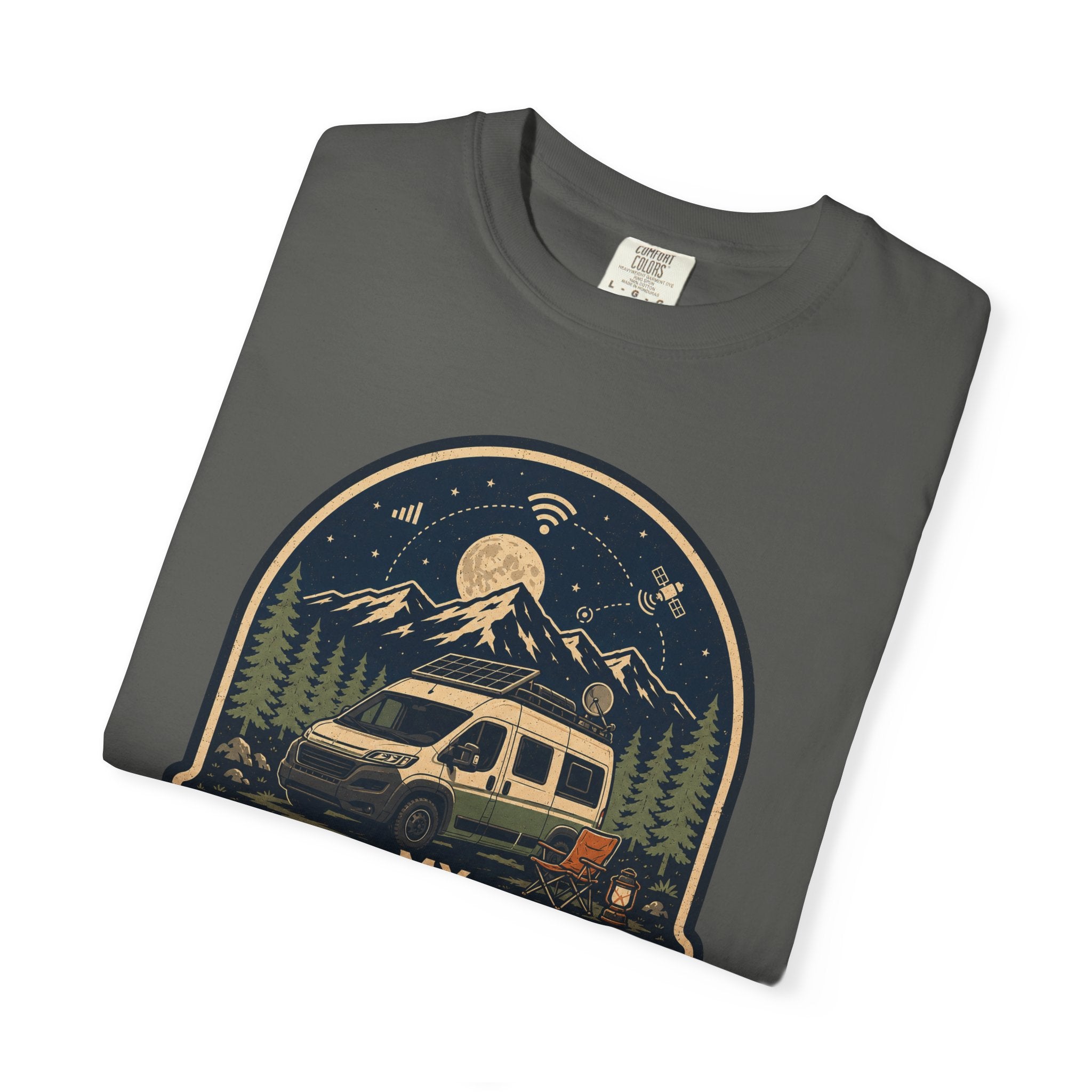 My Smart Home Has Wheels - T-Shirt
