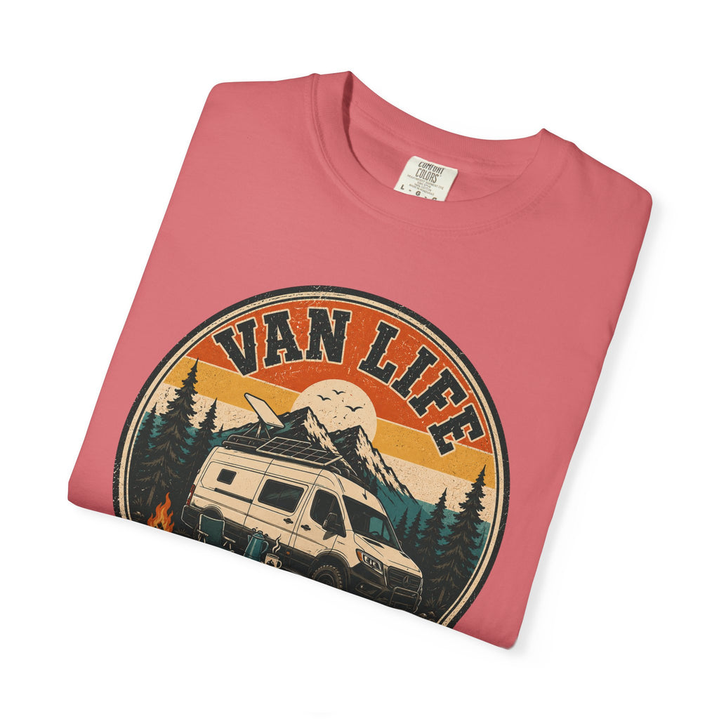 Van Life Offgrid And Fully Synced - T-Shirt