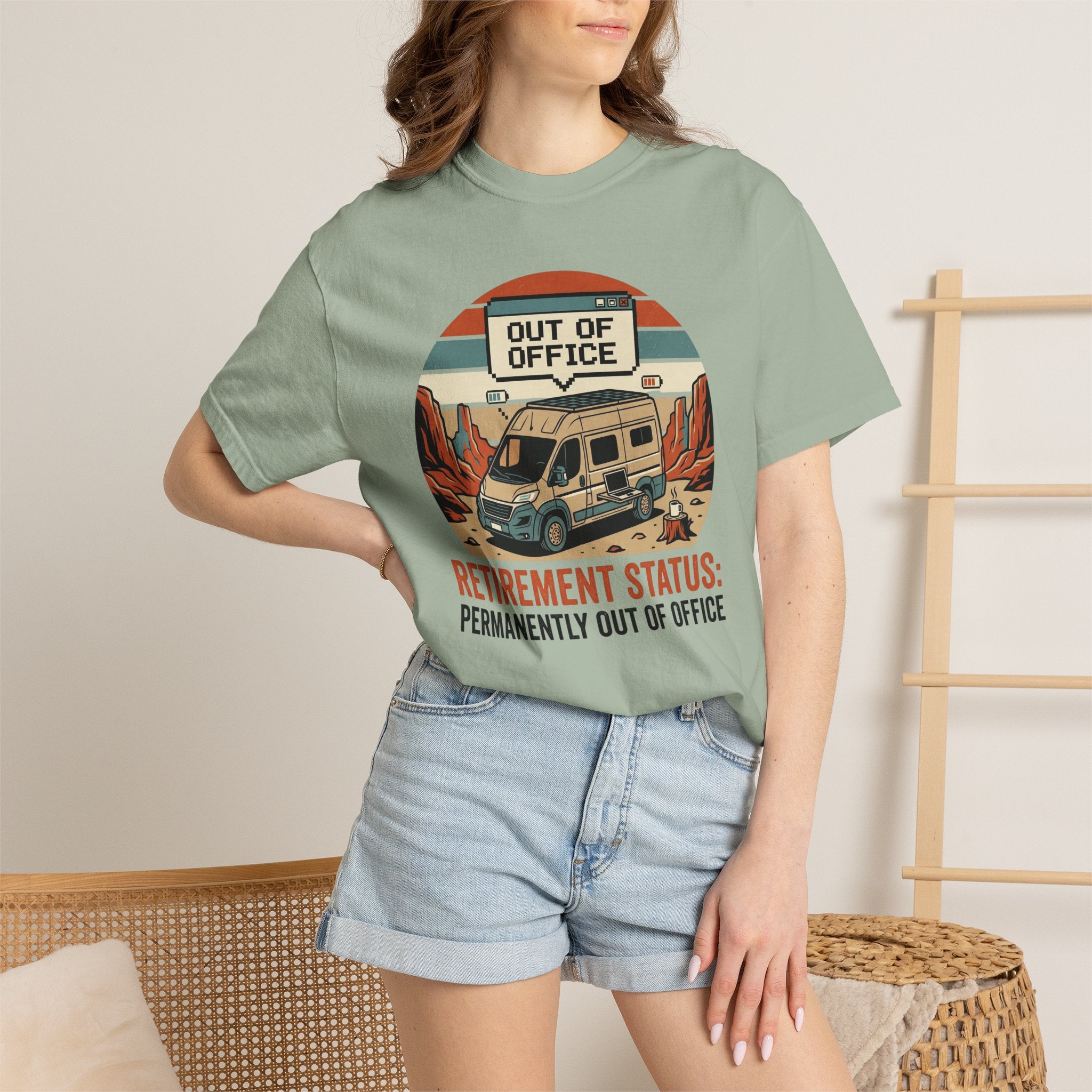 Retirement Status Permanently Out Of Office - T-Shirt