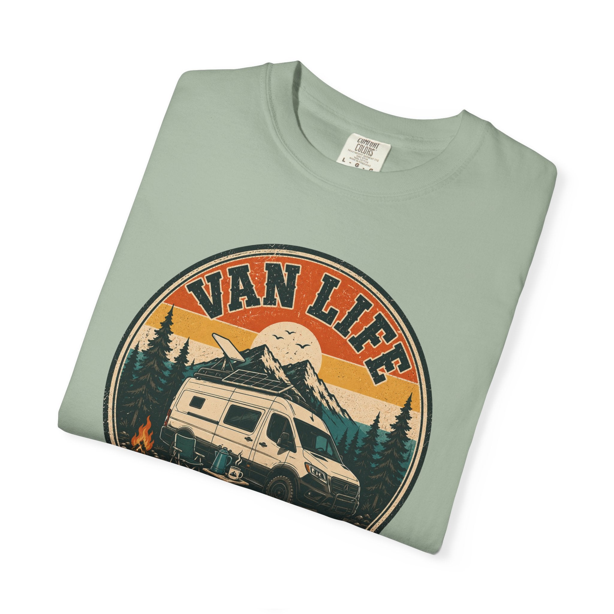 Van Life Offgrid And Fully Synced - T-Shirt